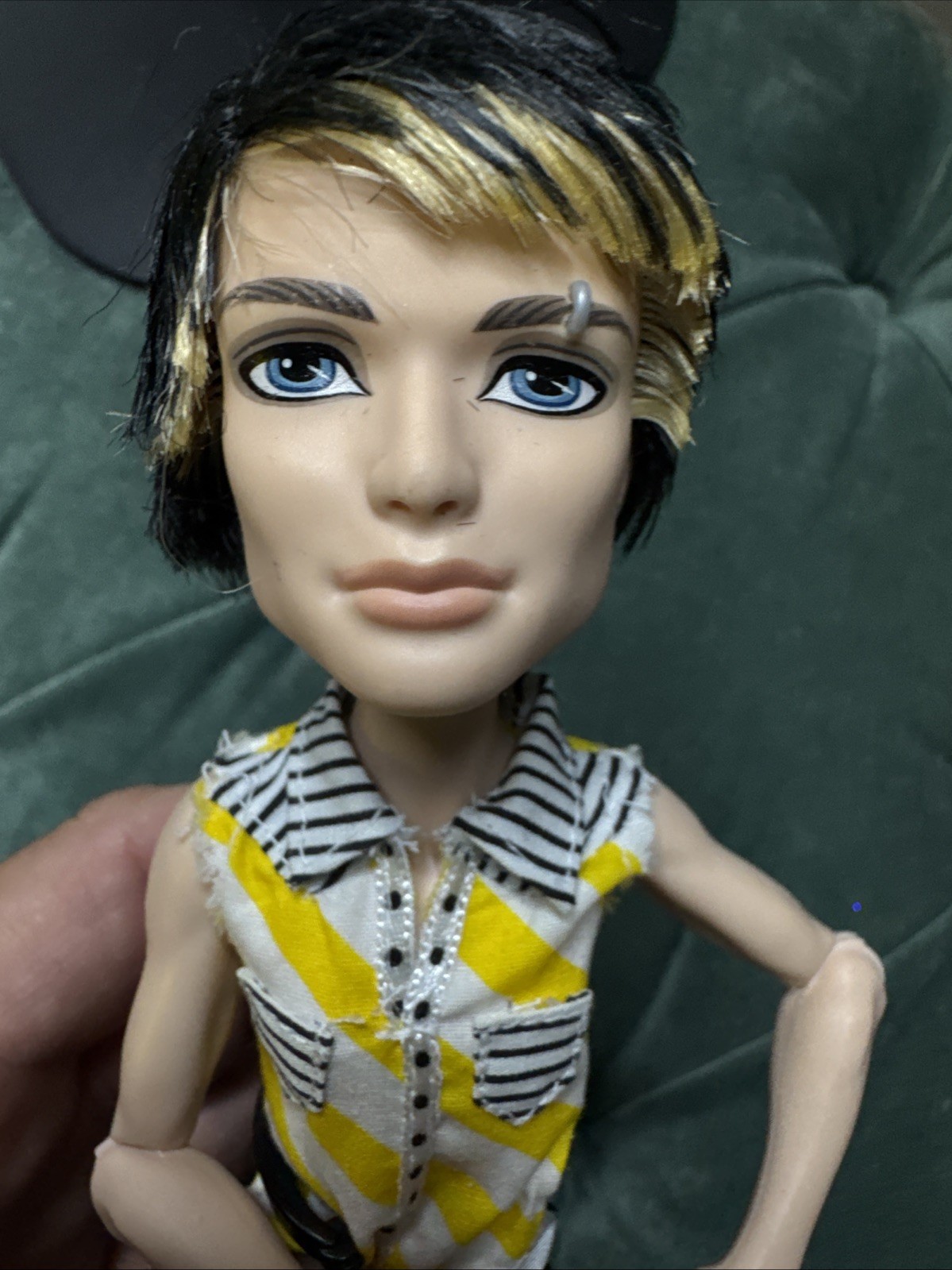 Monster High Gloom Beach Jackson Jekyll Doll W/ Flip Flops