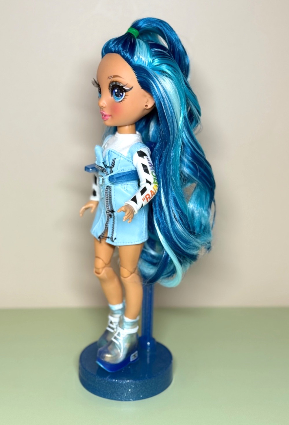 Rainbow High Series 1 Skylar Bradshaw Fashion Doll with Accessories