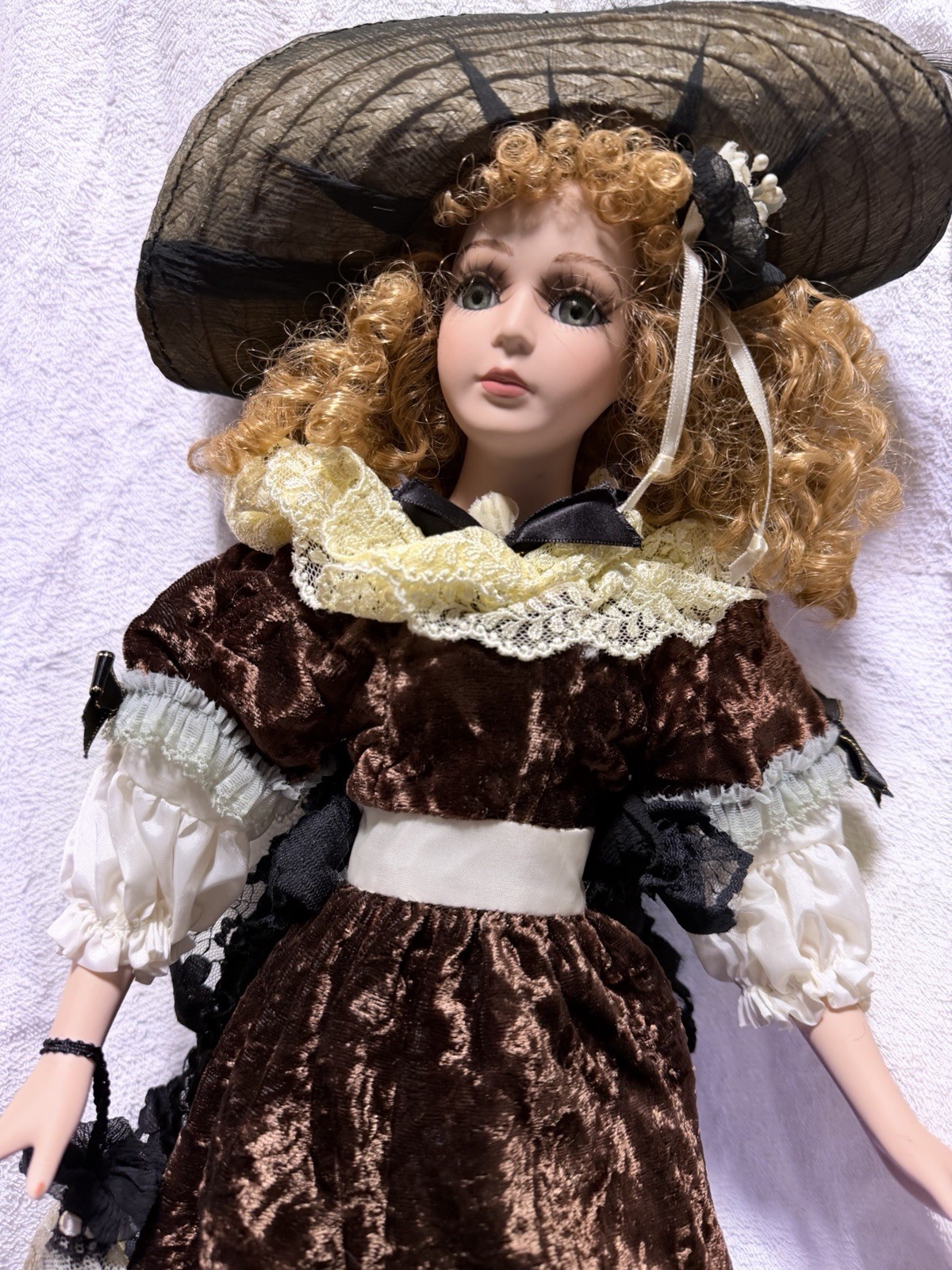 Set Of Two Vintage Collection Dolls