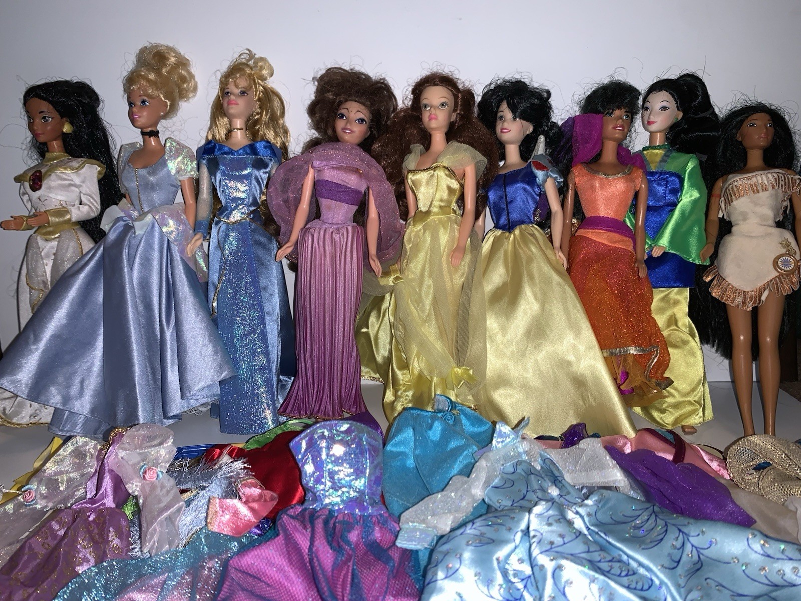 Vintage Barbie Mattel 1990s Disney Princess Lot 9 Dolls W Accessories & Dresses
