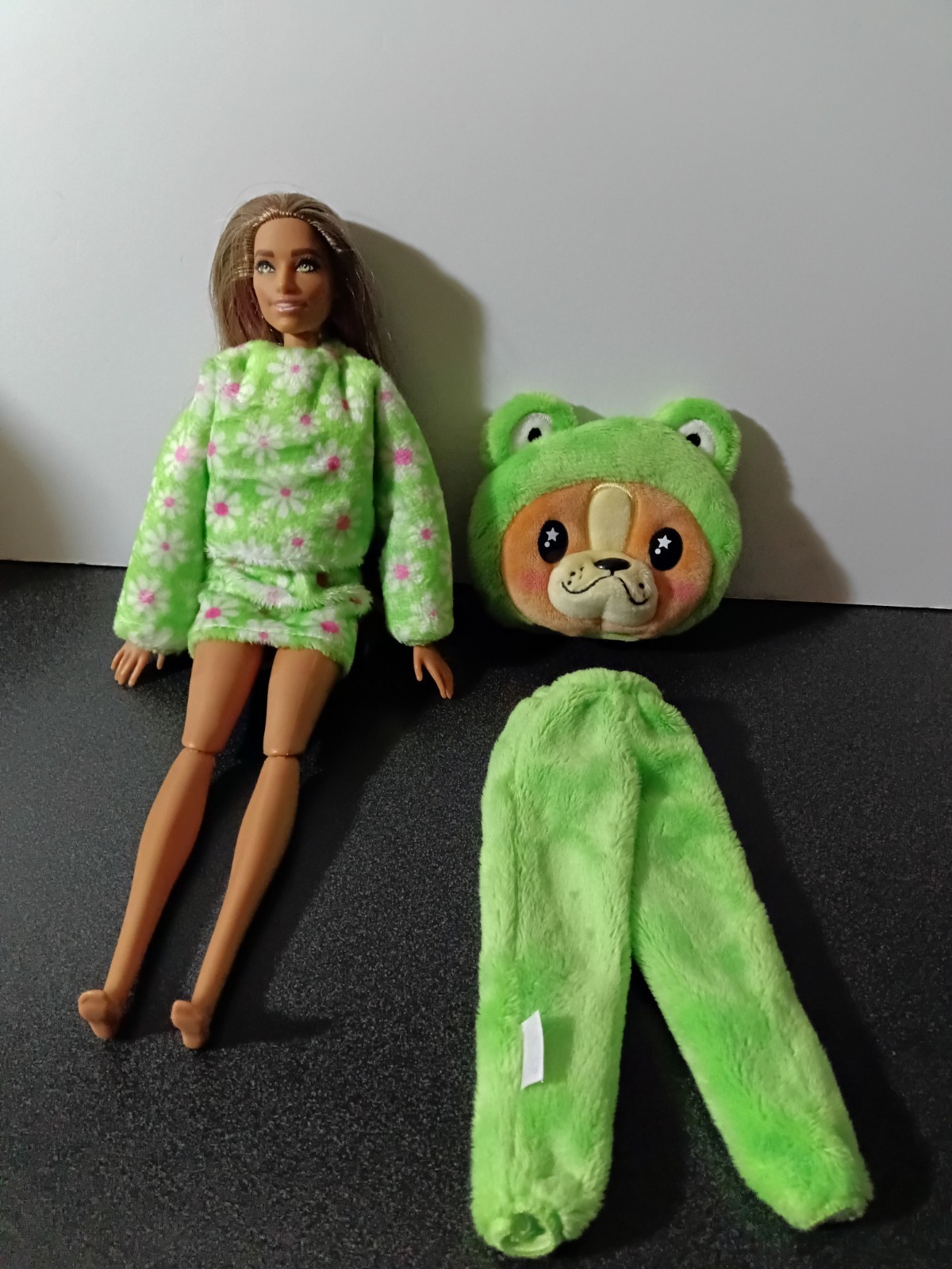 Barbie Cutie Reveal Costume Series Doll