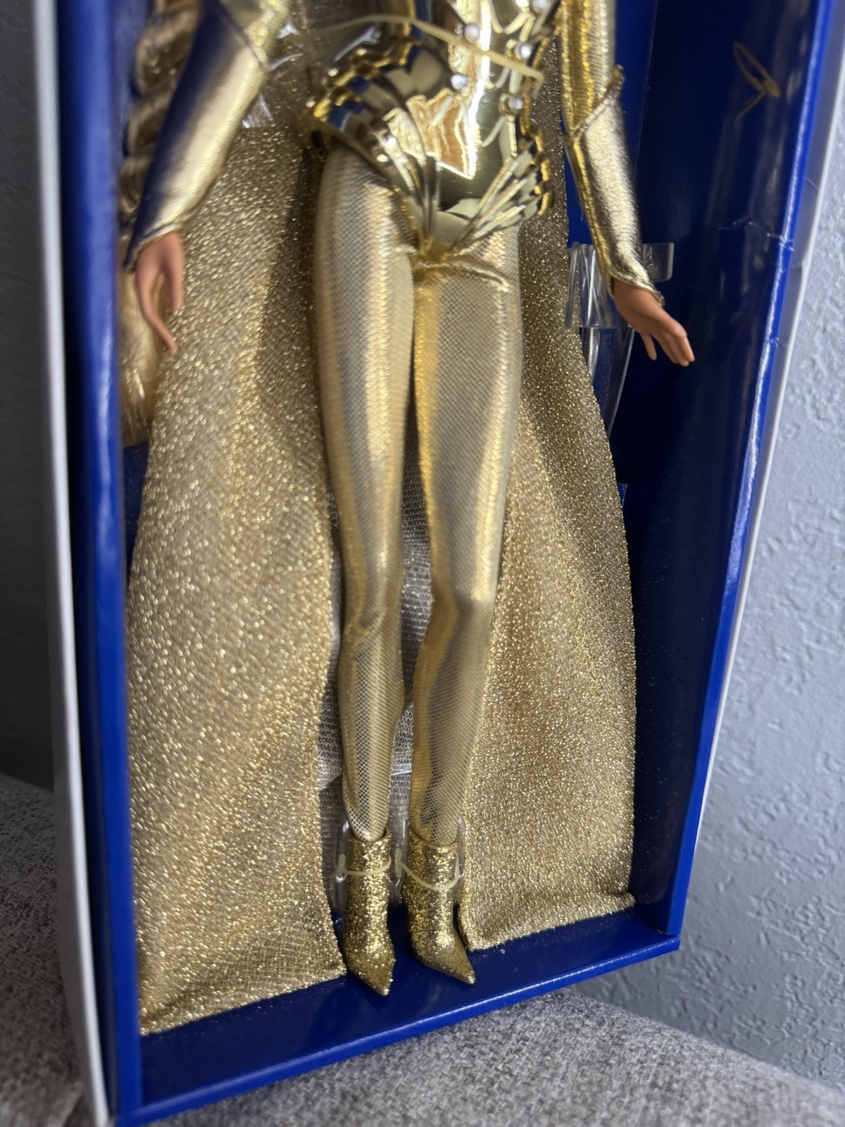 2016 Golden Galaxy US Convention Barbie Doll Platinum Label Collection Mattel
