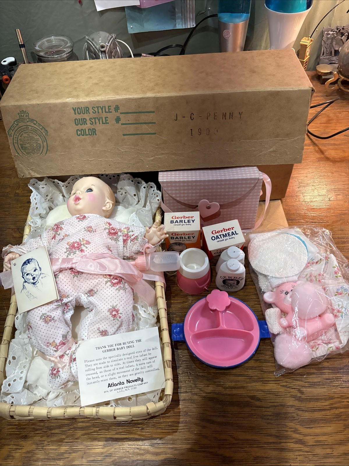 VTG 1972 Atlanta Novelty Gerber Baby Doll 12″ in Basket w/Tags Open Box