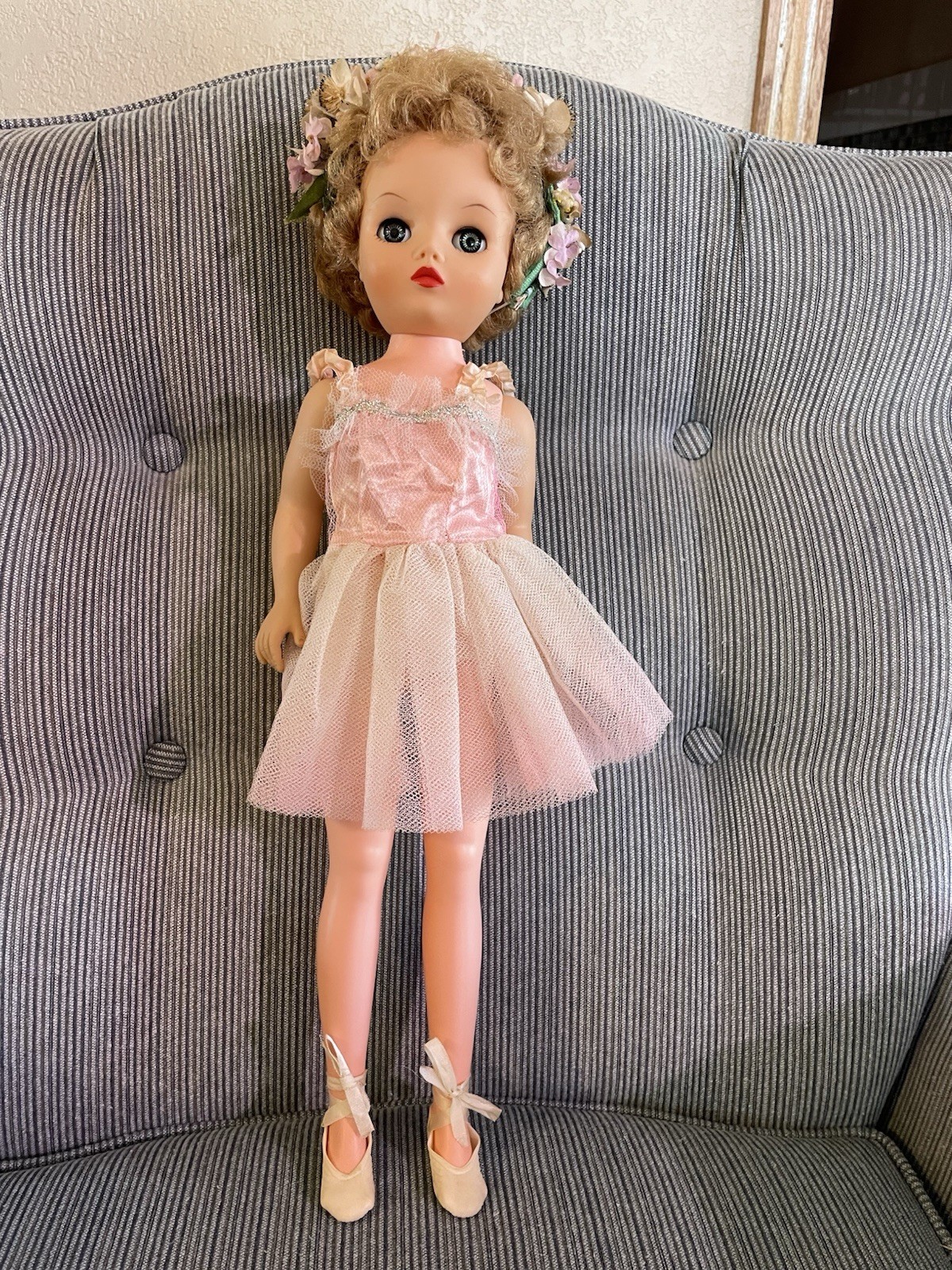 Vintage 1950s Uneeda 16″ Ballerina Doll – 2S Head Mold