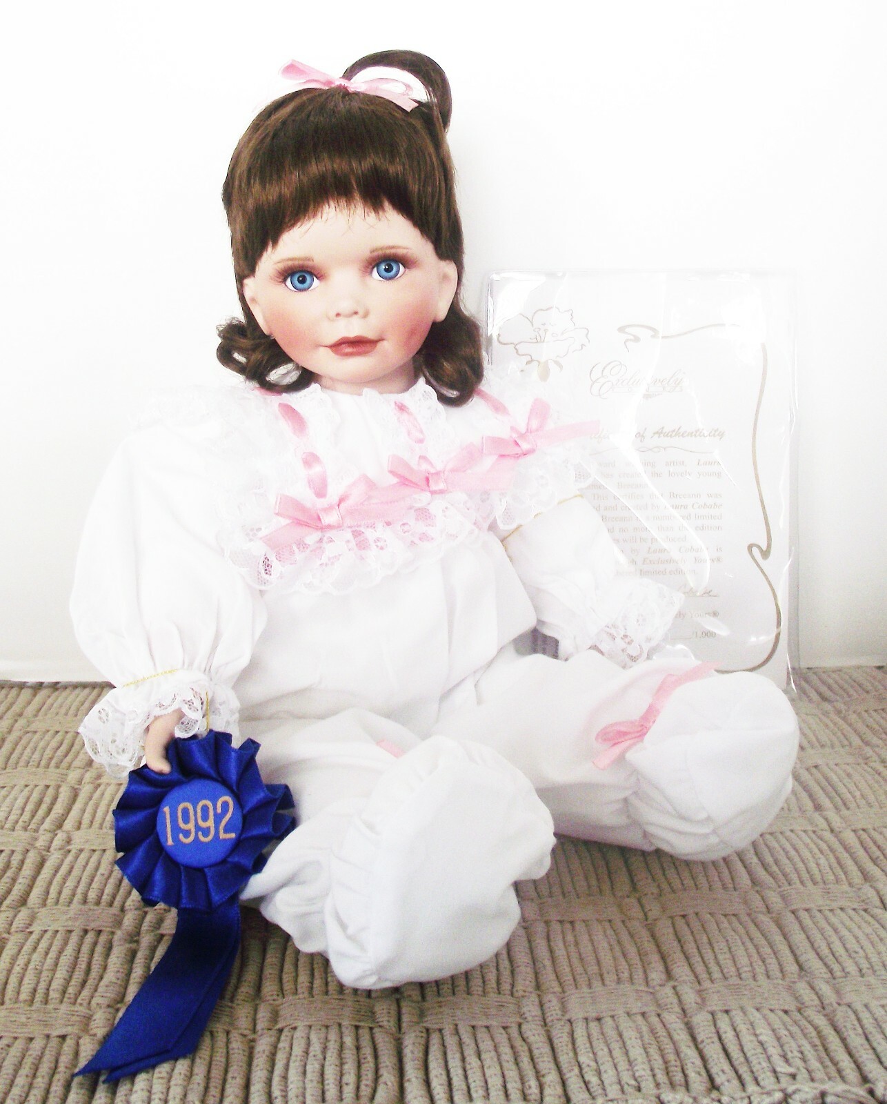 NEW 15 in BREEANN 92 DOTY RIBBON PORCELAIN DOLL EXCLUSIVELY YOURS LAURA COBABE