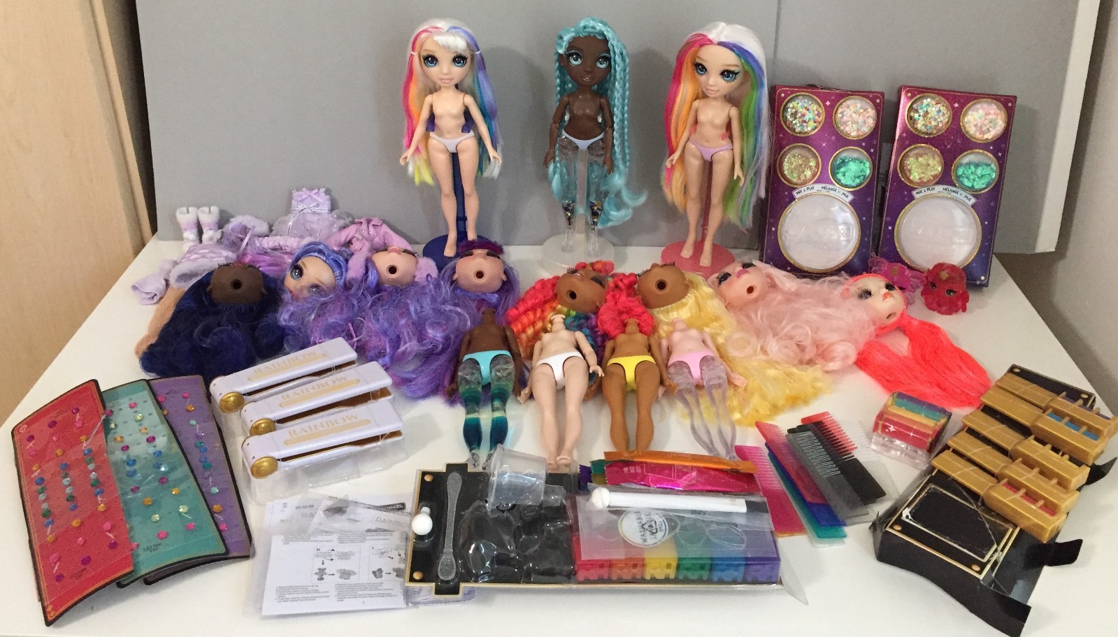 MGA Rainbow High Assorted Dolls Heads Bodies Clothing & Accessories
