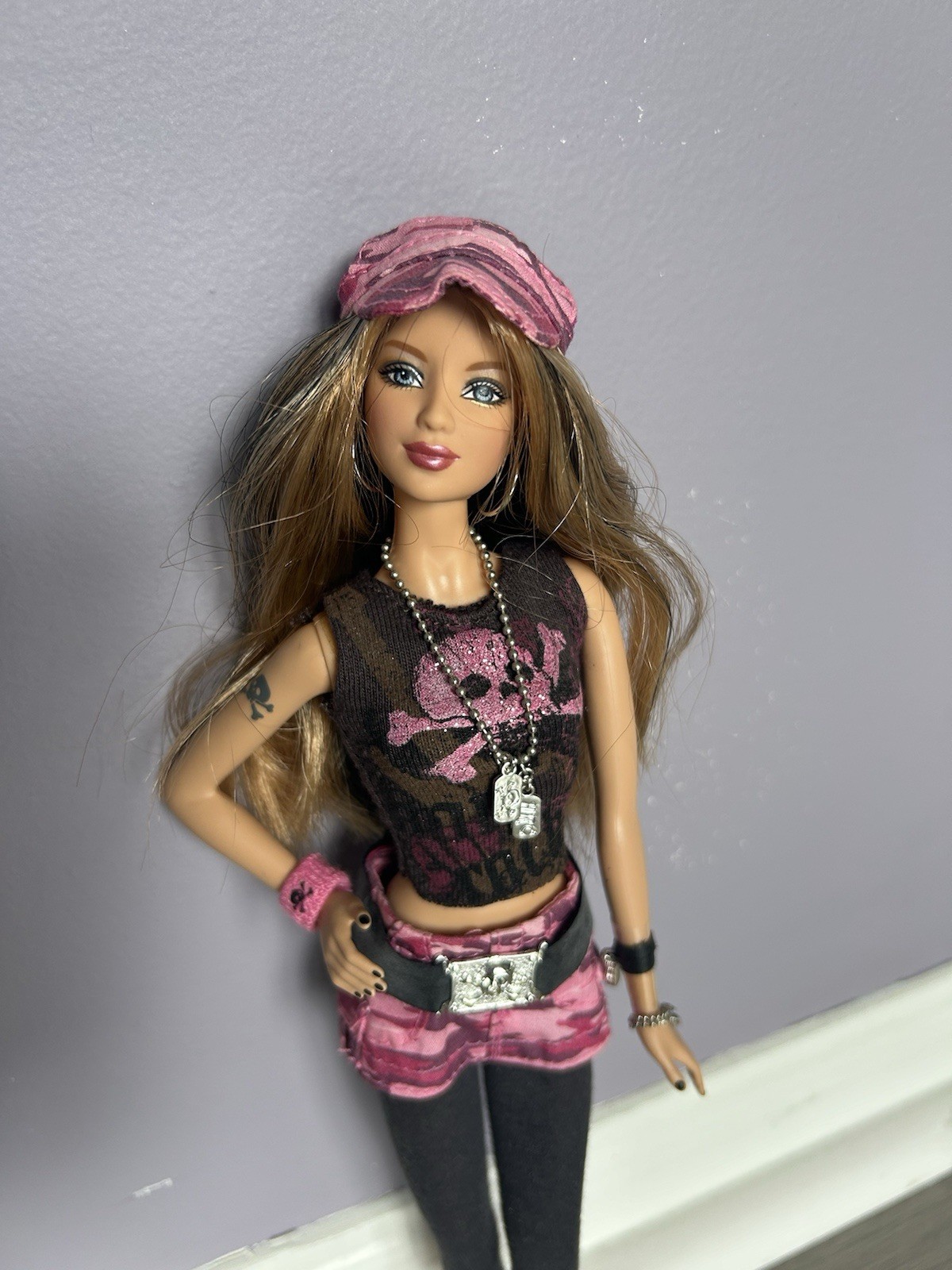 DEBOXED – 2006 Pink Label Hard Rock Cafe Barbie Doll