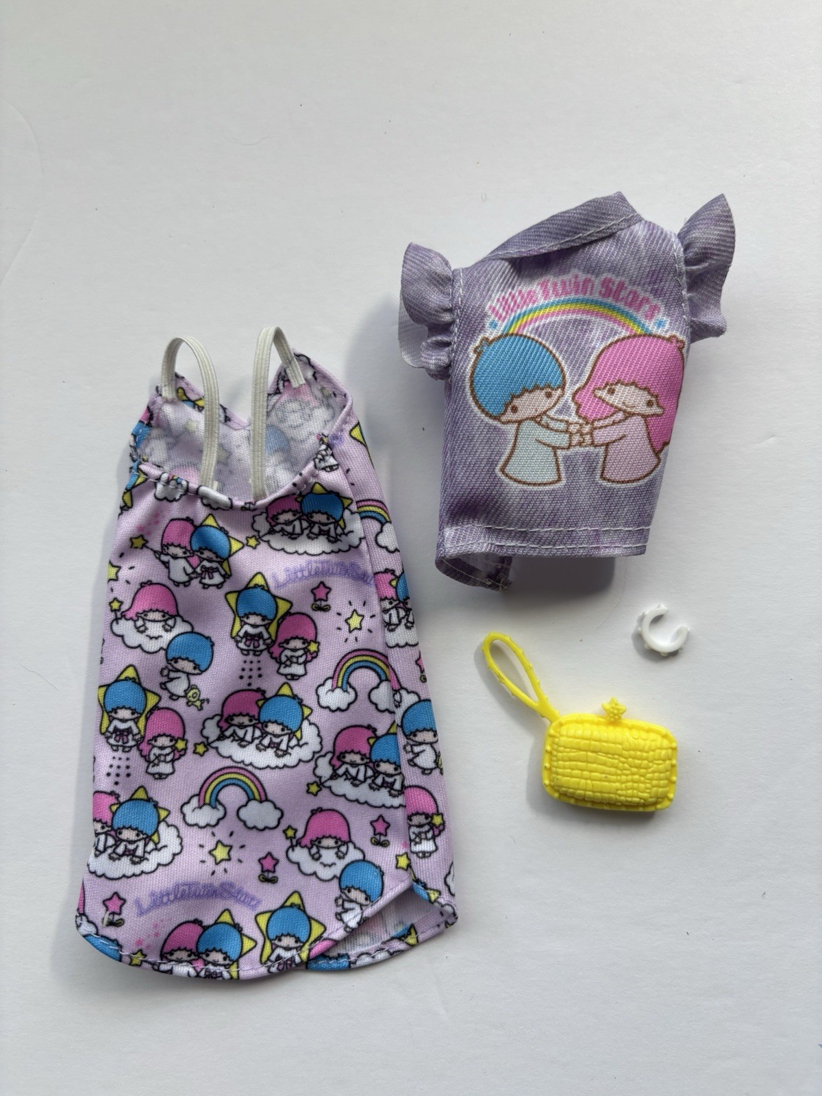 Barbie Hello Kitty Fashion Pack Top Best Bracelet And Bag Complete