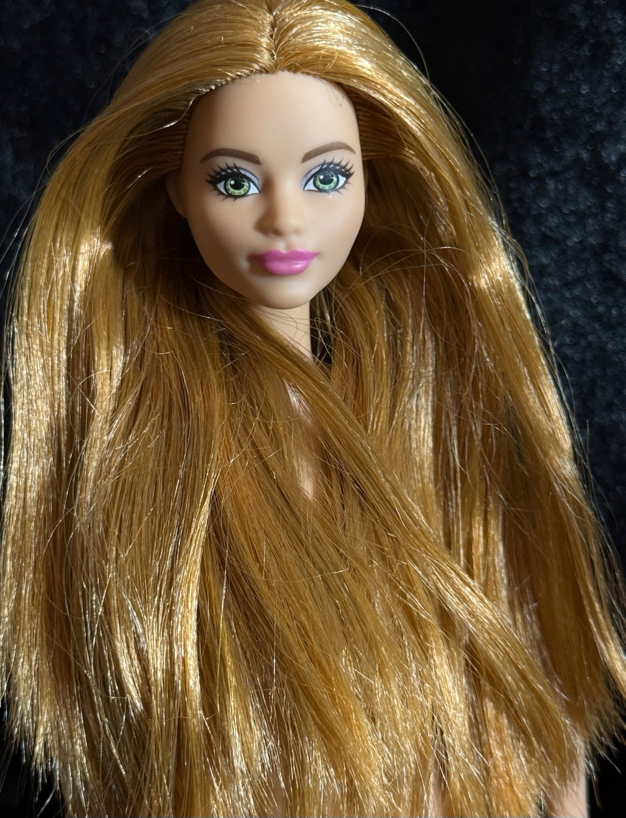 Light Red Hair/Green Eyes-Mattel-articulated -Barbie Doll-Nude For OOAK-L-16