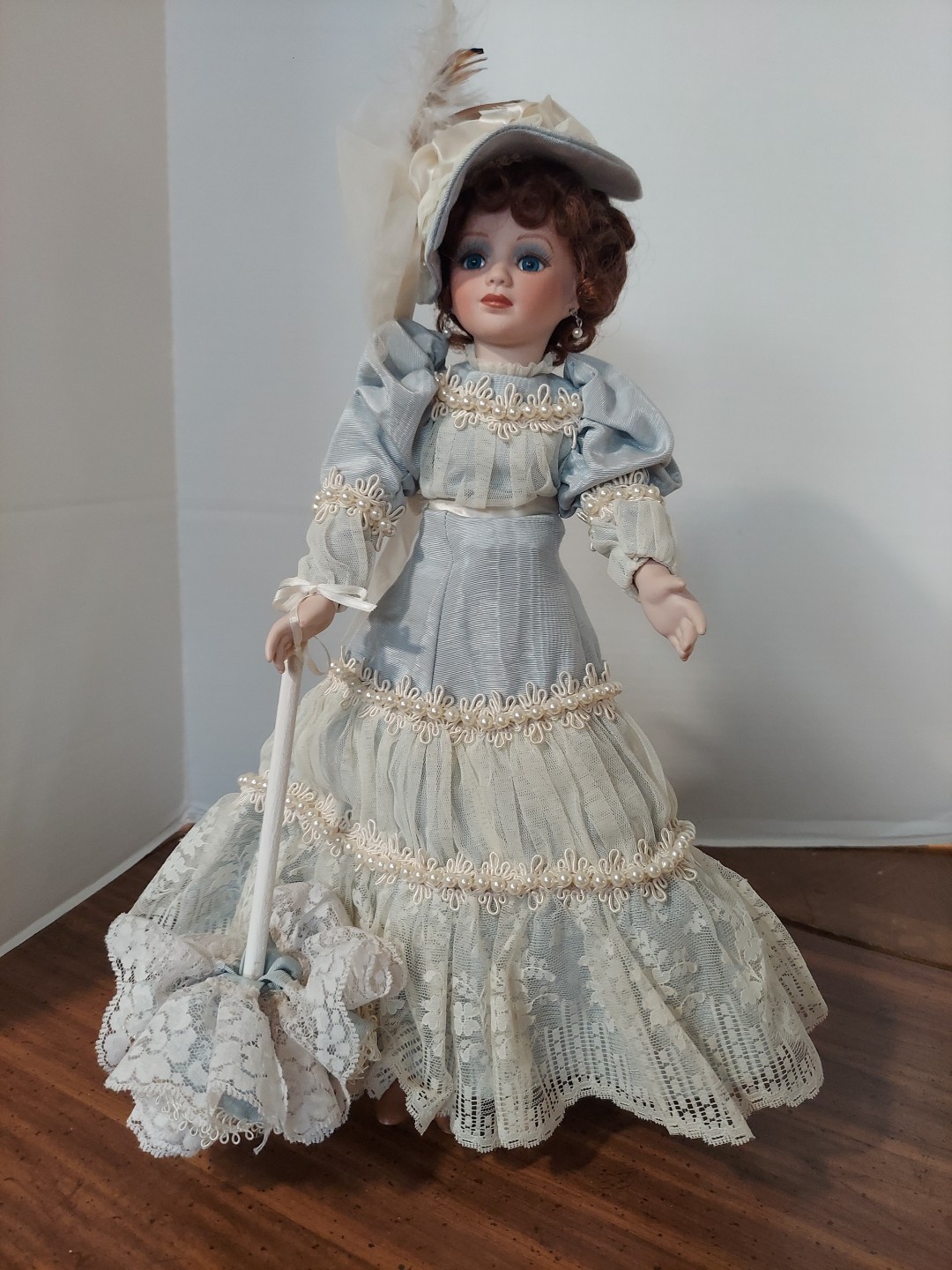 Dolls by Jerri Regina LE #9600 15″ Solid Porcelain Gibson Girl