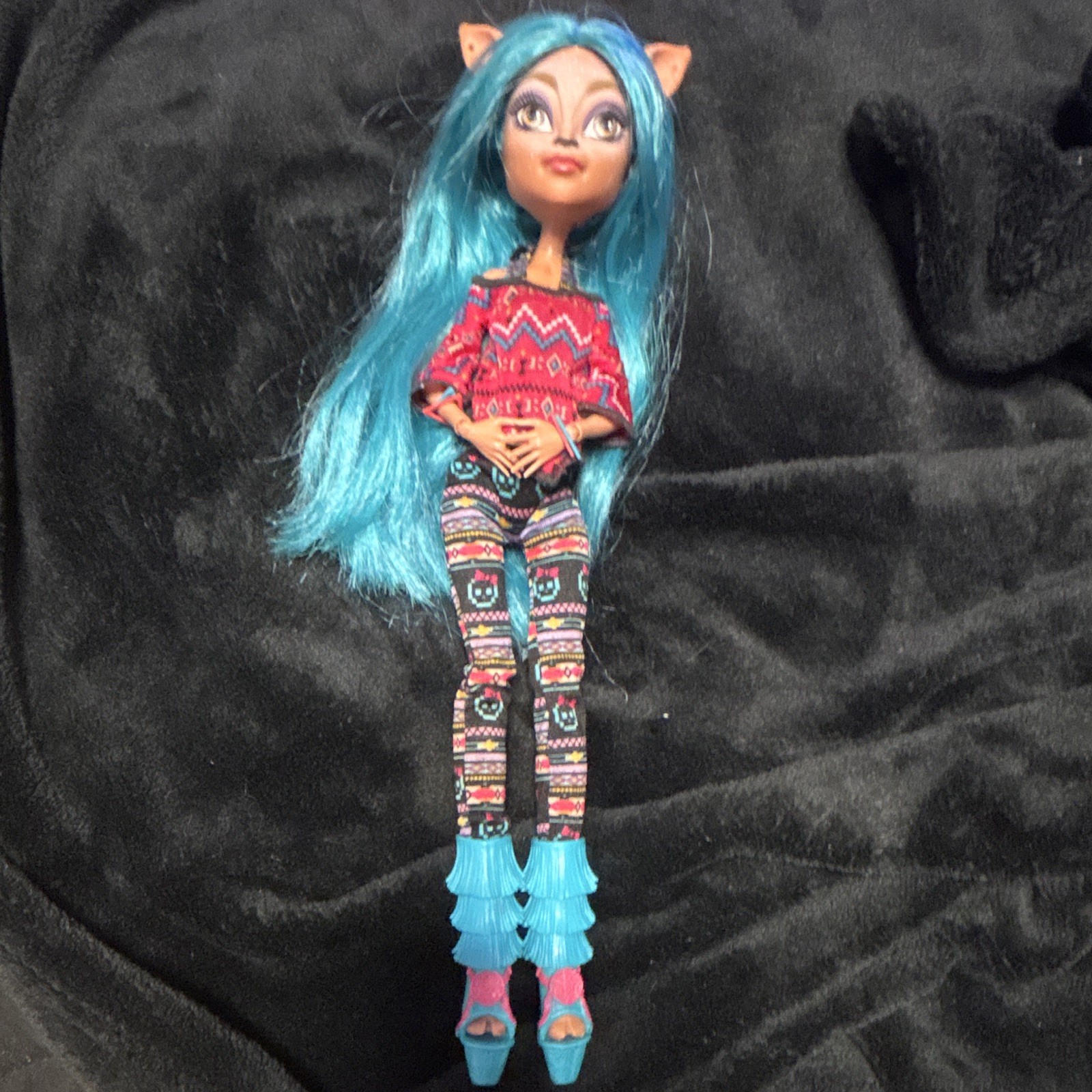 Monster High Isi Dawndancer 11in Articulated Doll Outfit Accessories