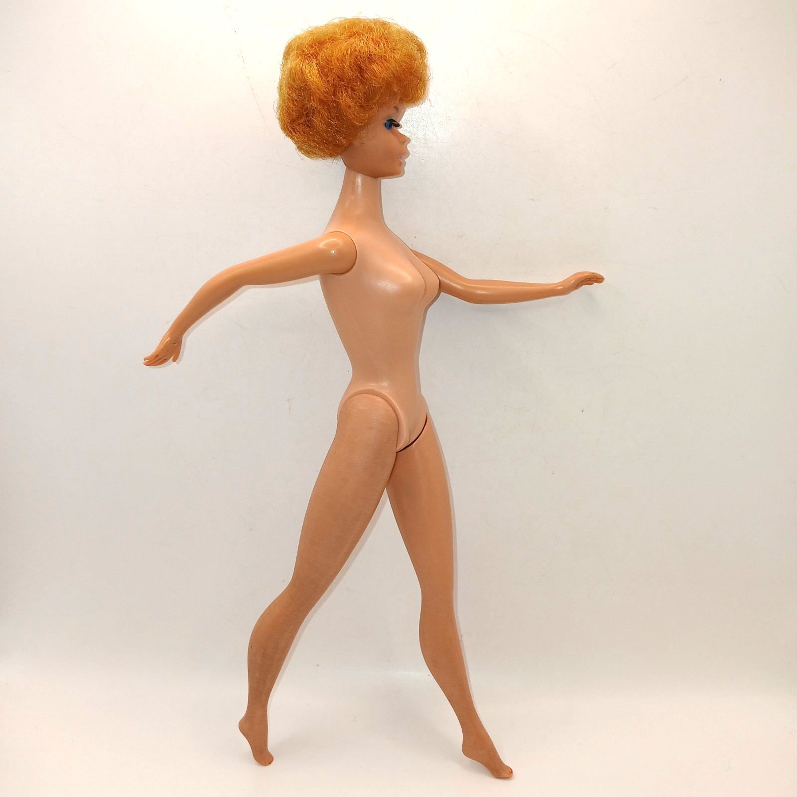 Vintage White Ginger Bubble Cut Barbie #850 Nude Mattel Japan