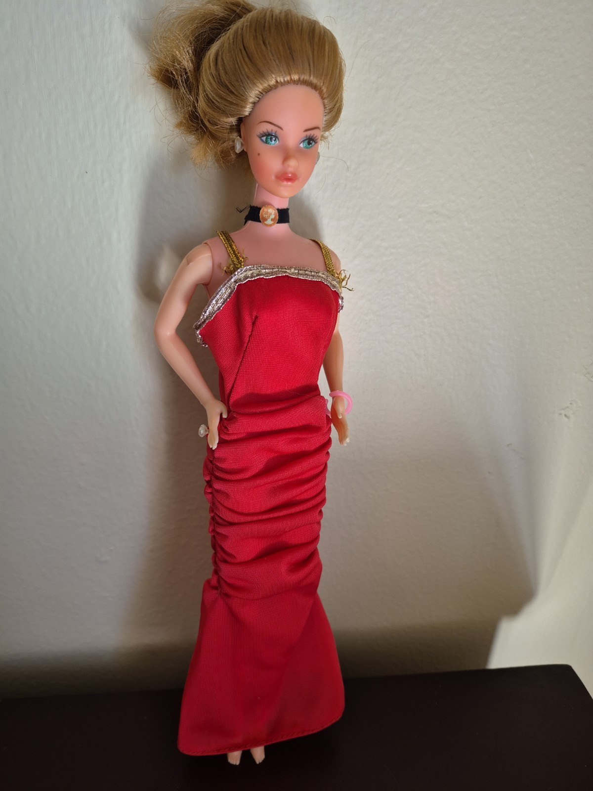 VINTAGE BARBIE ~ PARISIAN BARBIE 1979 DOLLS OF THE WORLD ~ in HTF BEST BUY #1024