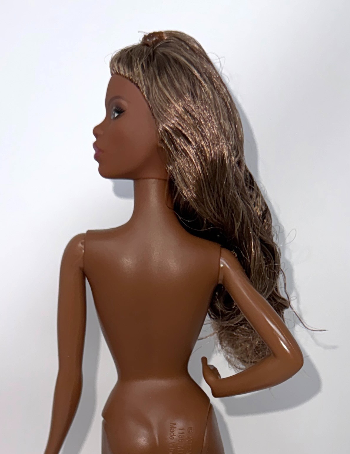 Barbie Basics Neutrals #09 Curvy Model Muse Body Hybrid NUDE AA Doll Tamika