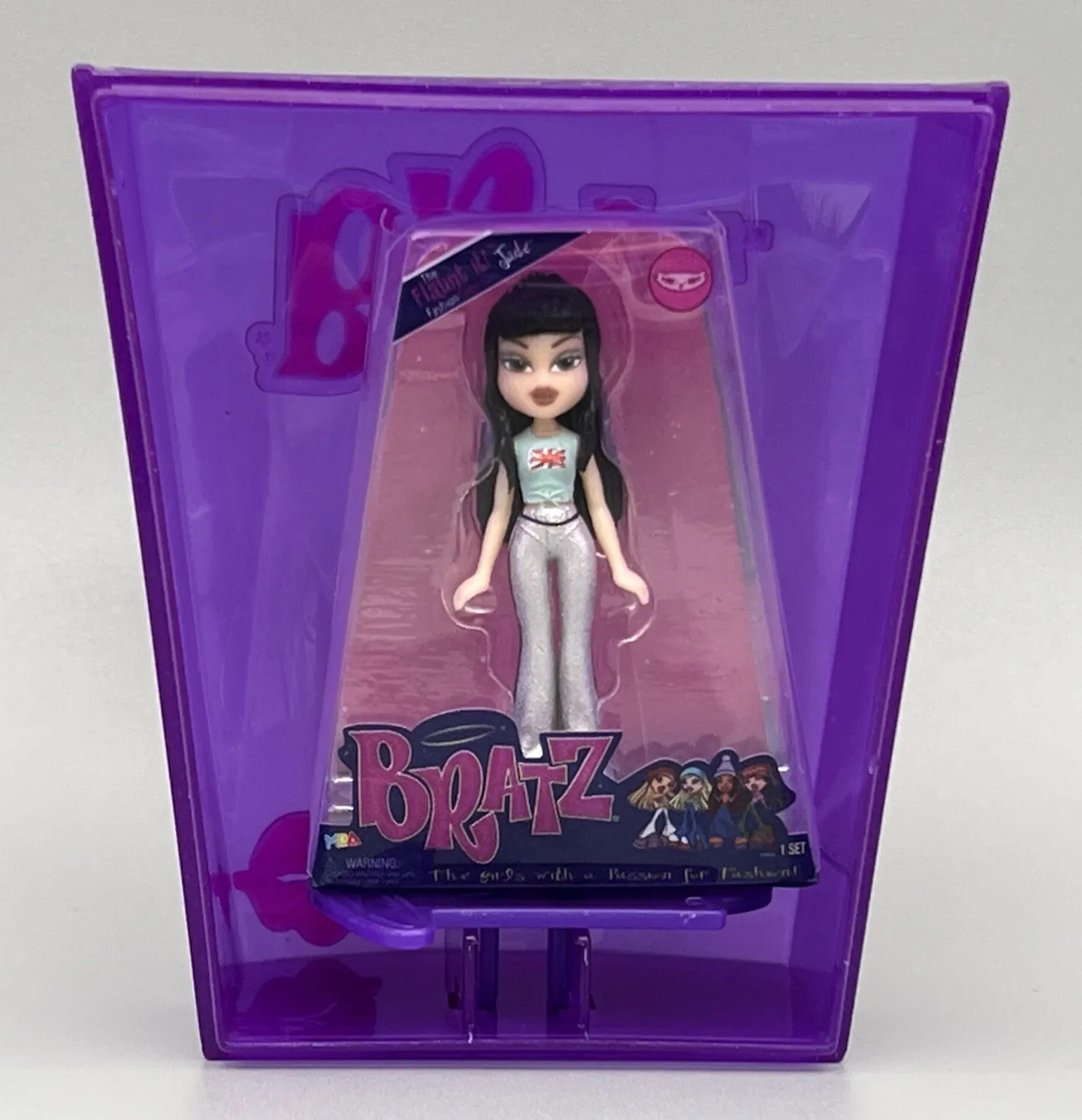 Mini Bratz Flashback Minis Flaunt It JADE OPENED Doll and Half Shell Stand Read