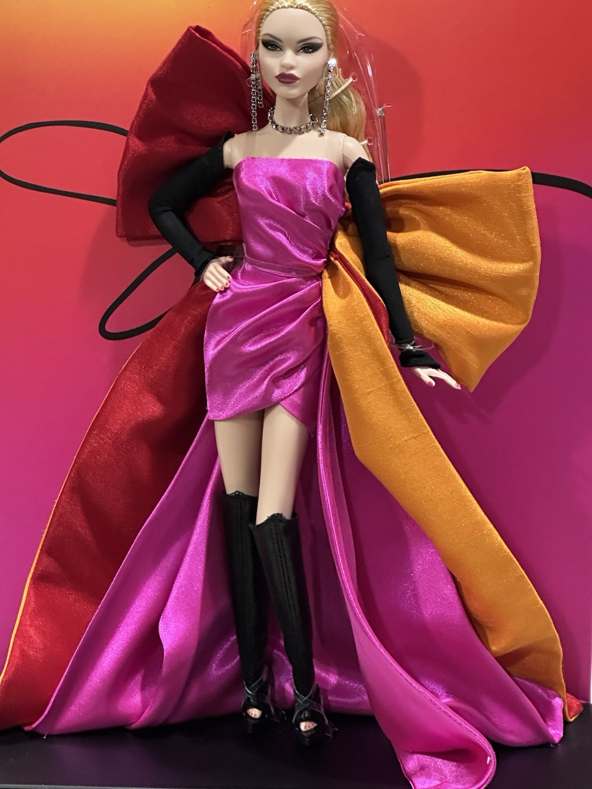 Barbie styled By Design ~ Designed By Sium Noh HRM31 NRFB New ???