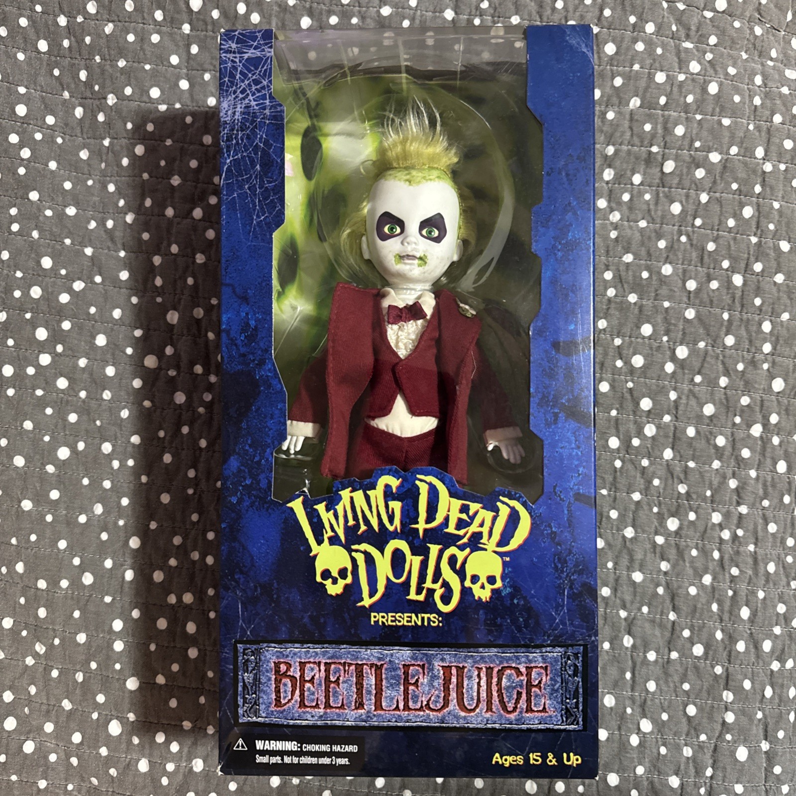 Living Dead Dolls Present: Beetlejuice Red Tux Wedding