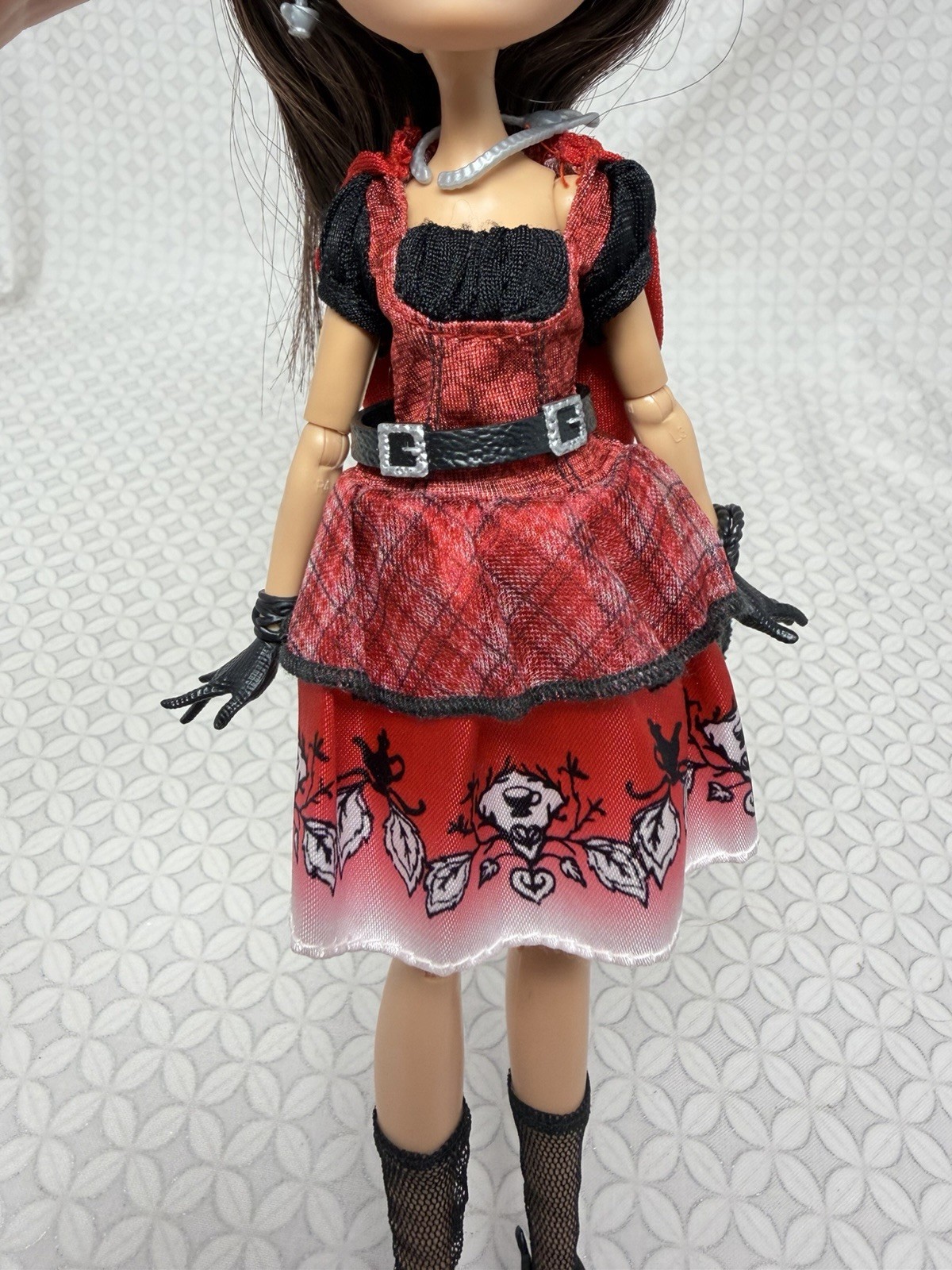 Ever After High Hat-tastic tea party Cerise Hood Doll Jewelry Dress Purse (A)