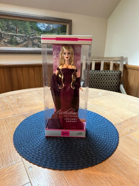 Barbie Birthstone Collection — January Garnet. NEW. NEVER OPENED. 2002