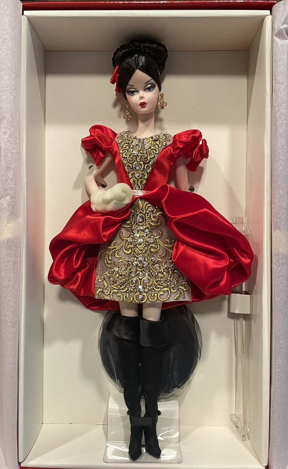 NRFB Gold Label Silkstone Barbie Fashion Model Collection Darya 2010 – Beautiful