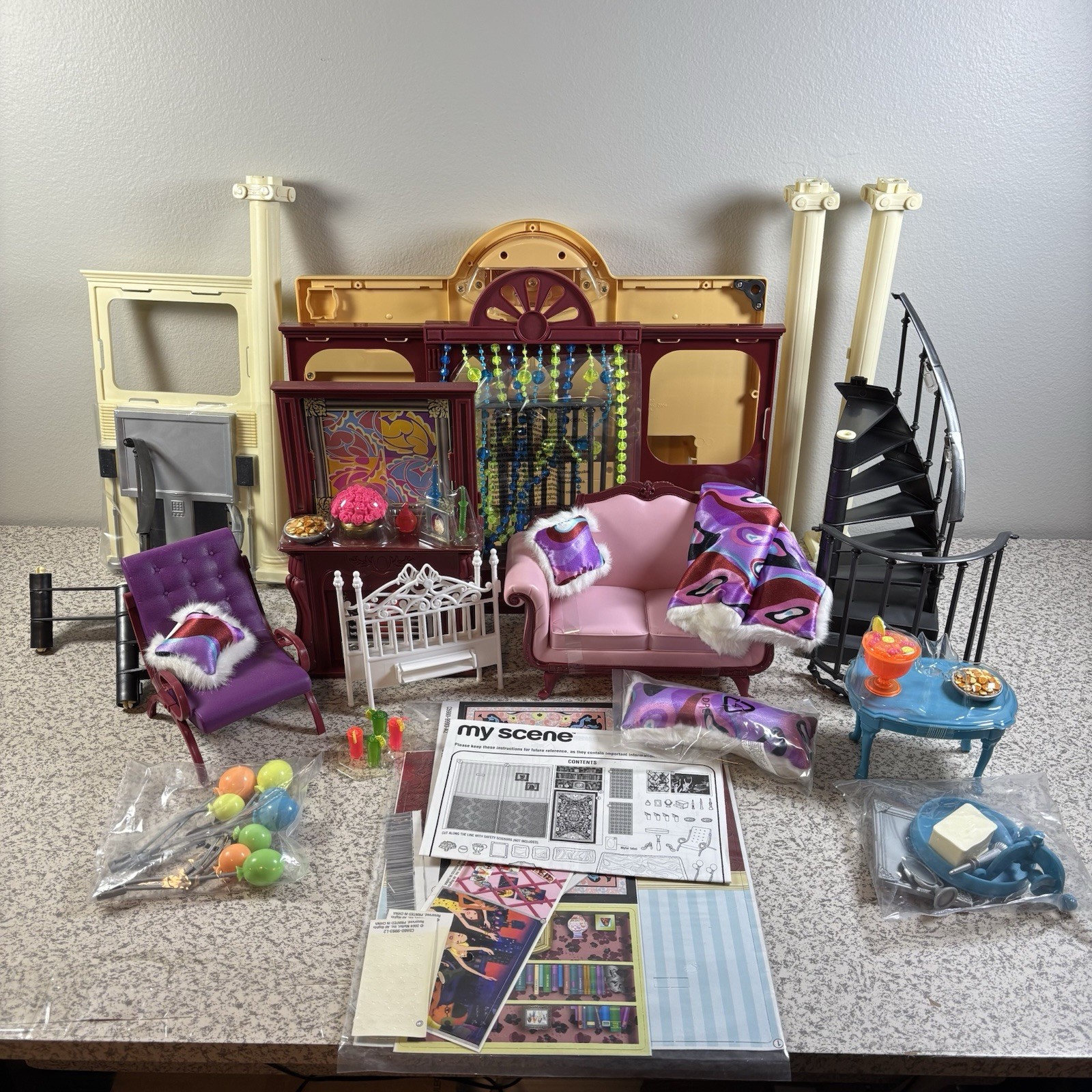 Barbie My Scene Party Pad Maquerade Madness 2004 New Without Box – Complete