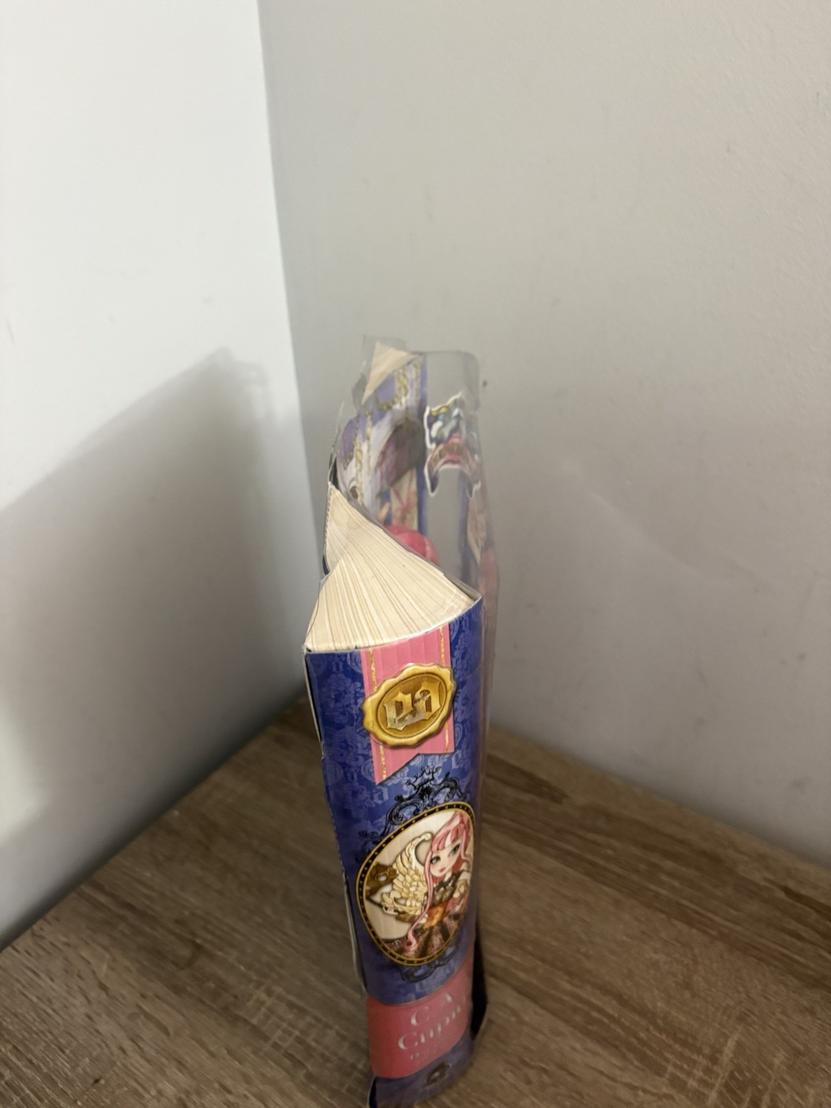 Ever After High C.A. Cupid Thronecoming, NIB (2013) **Plastic Damaged/Dented**