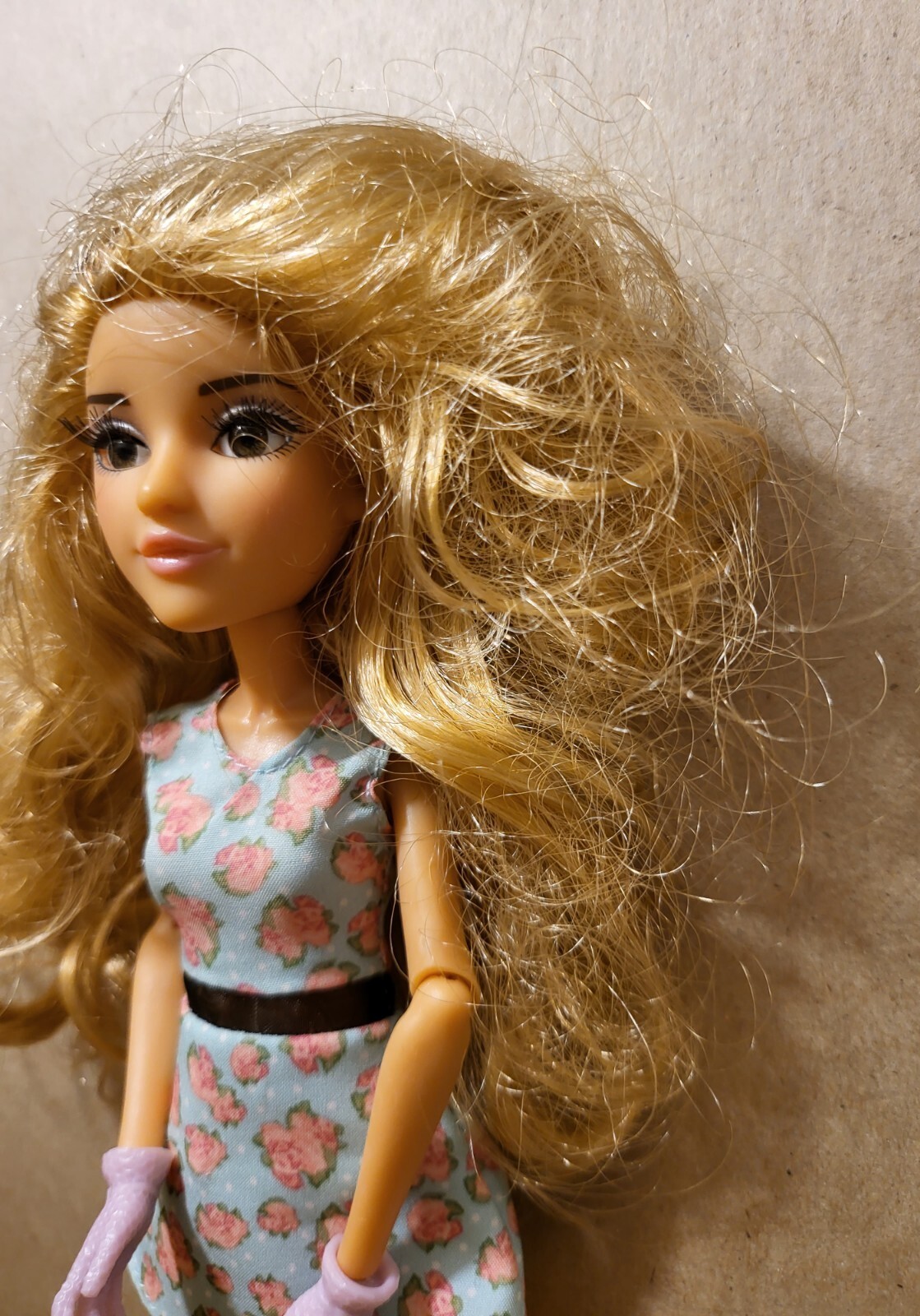 Project Mc2 Experiment Doll – Adrienne’s Volcano C254