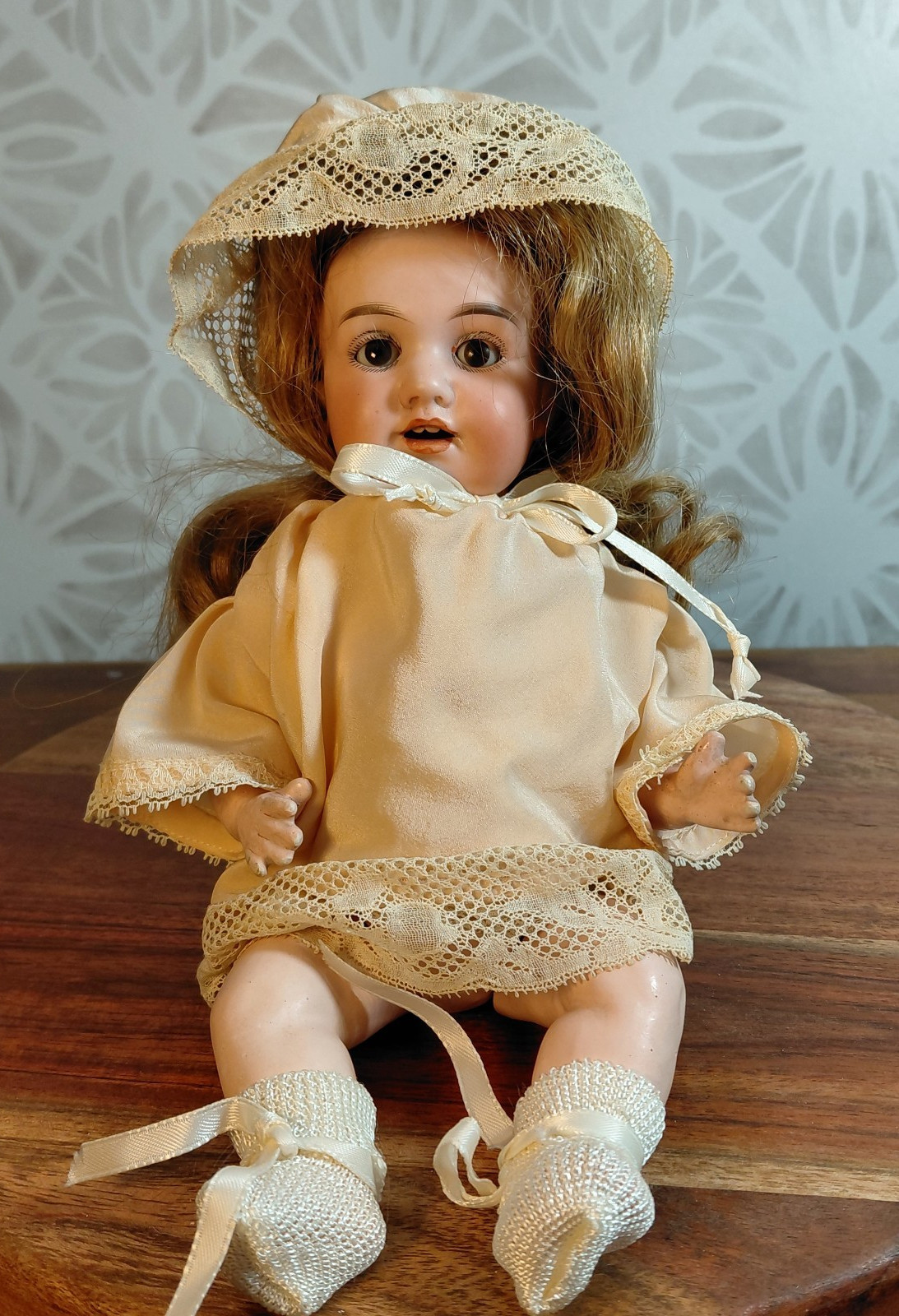 Antique Armand Marseille 971 5/0 Bisque Head Doll 10″ Sleep Eyes loose stringing