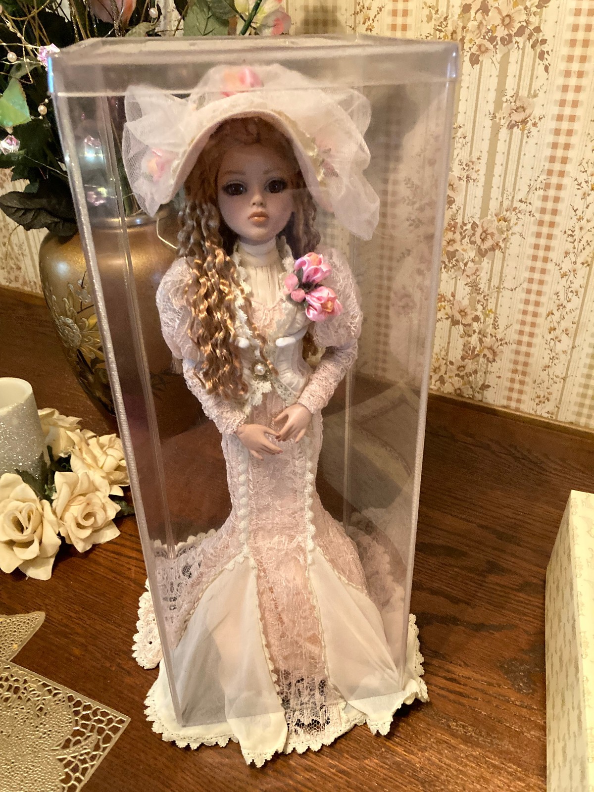 Ellowyne Wilde doll with clothes