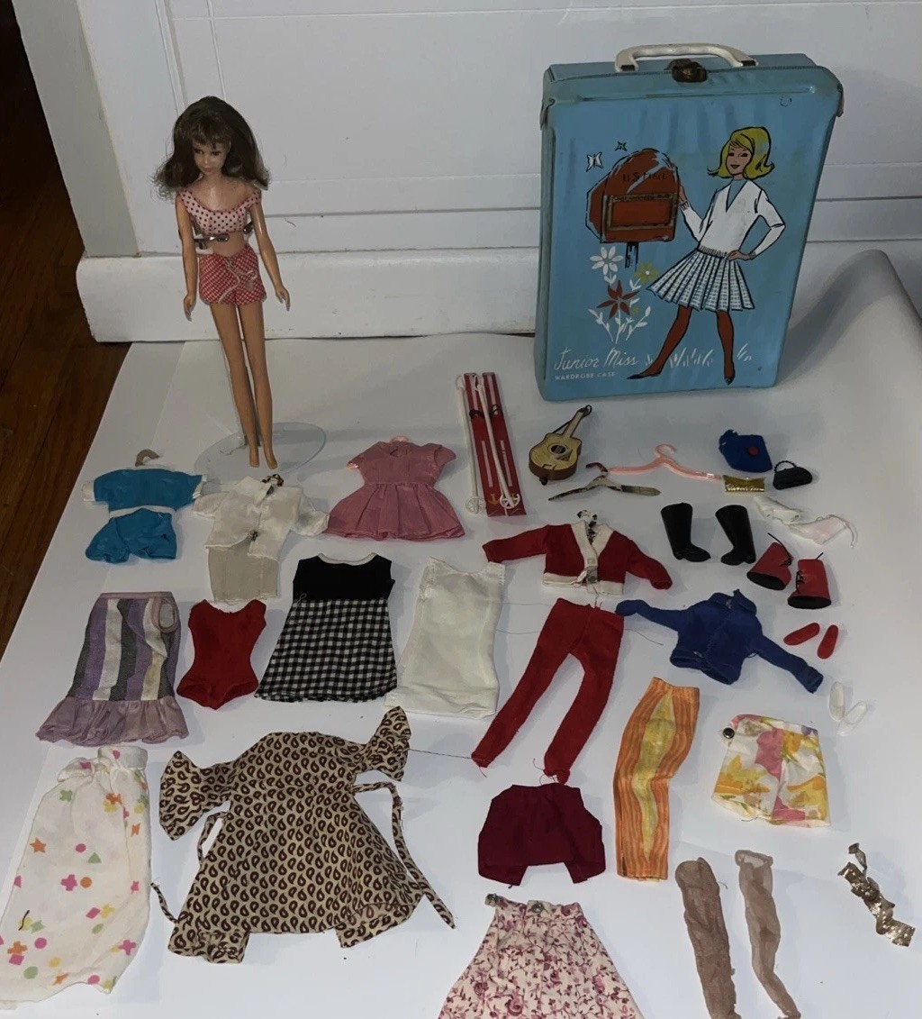 Barbie Brunette Francie 60’s Mattel #1140 Mod Teen Cousin Japan Straight Leg Lot