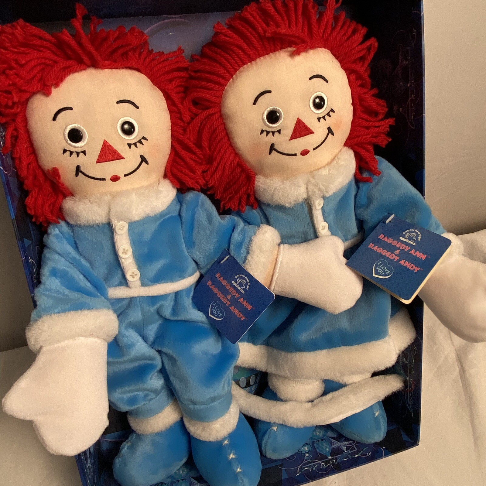 Applause RAGGEDY ANN & ANDY DOLLS 16″ Blue Winter Christmas Outfits New In Box!