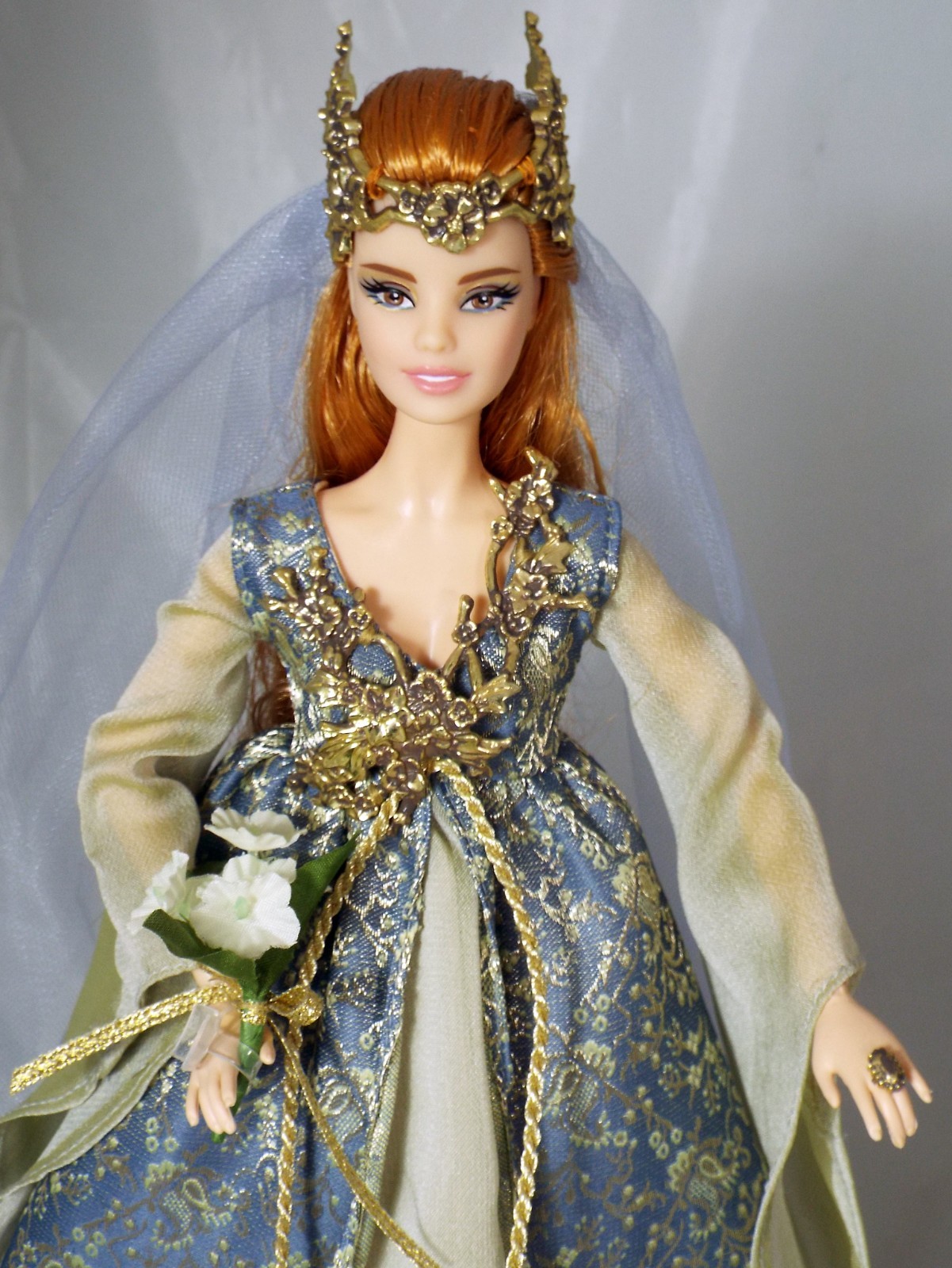 Mattel Barbie Signature Faraway Forest Fairy Kingdom Wedding Bride Doll Gold Lab
