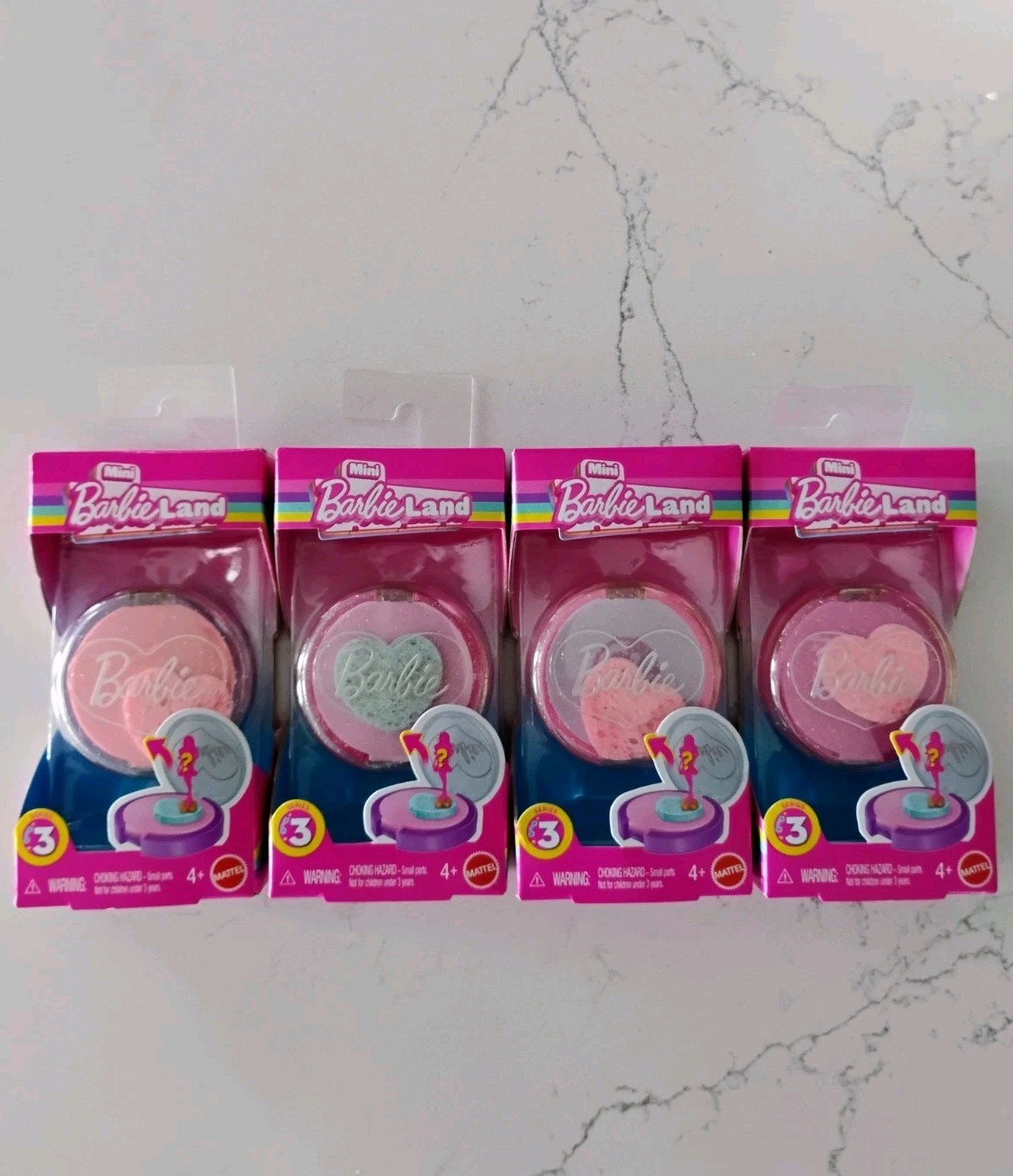NEW MINI BARBIE LAND 1.5″ dolls Series 3 Fashionistas Compact Reveal 4 Compacts