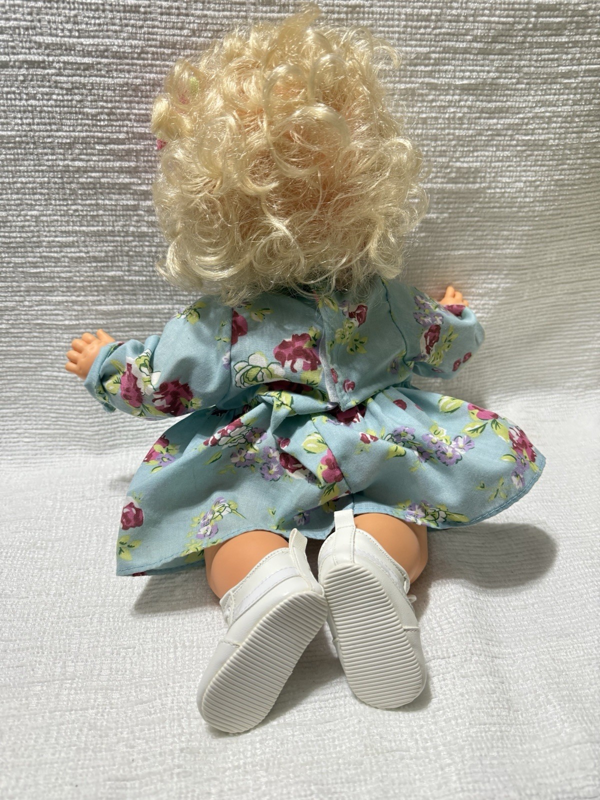 1989 IDEAL “Bubbles”-16” Blonde Hair/Blue Eyes-Cloth/Plastic Baby Doll