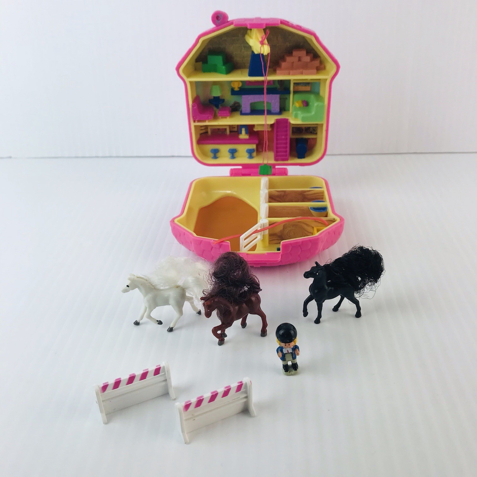 Polly Pocket Figures + Clone HAPPY TRAILS Club Horse Stable 1994 Vintage Compact