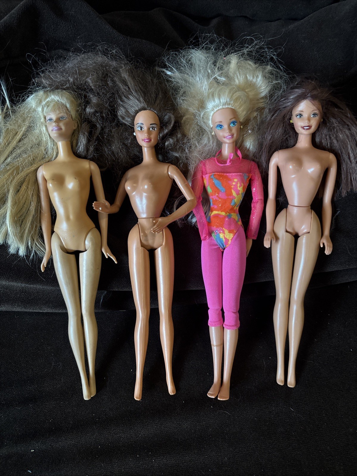 Barbie Doll Lot Of 4 Blonde Brown Hair Blue Brown Eyes Nude 1988 And Late 90s