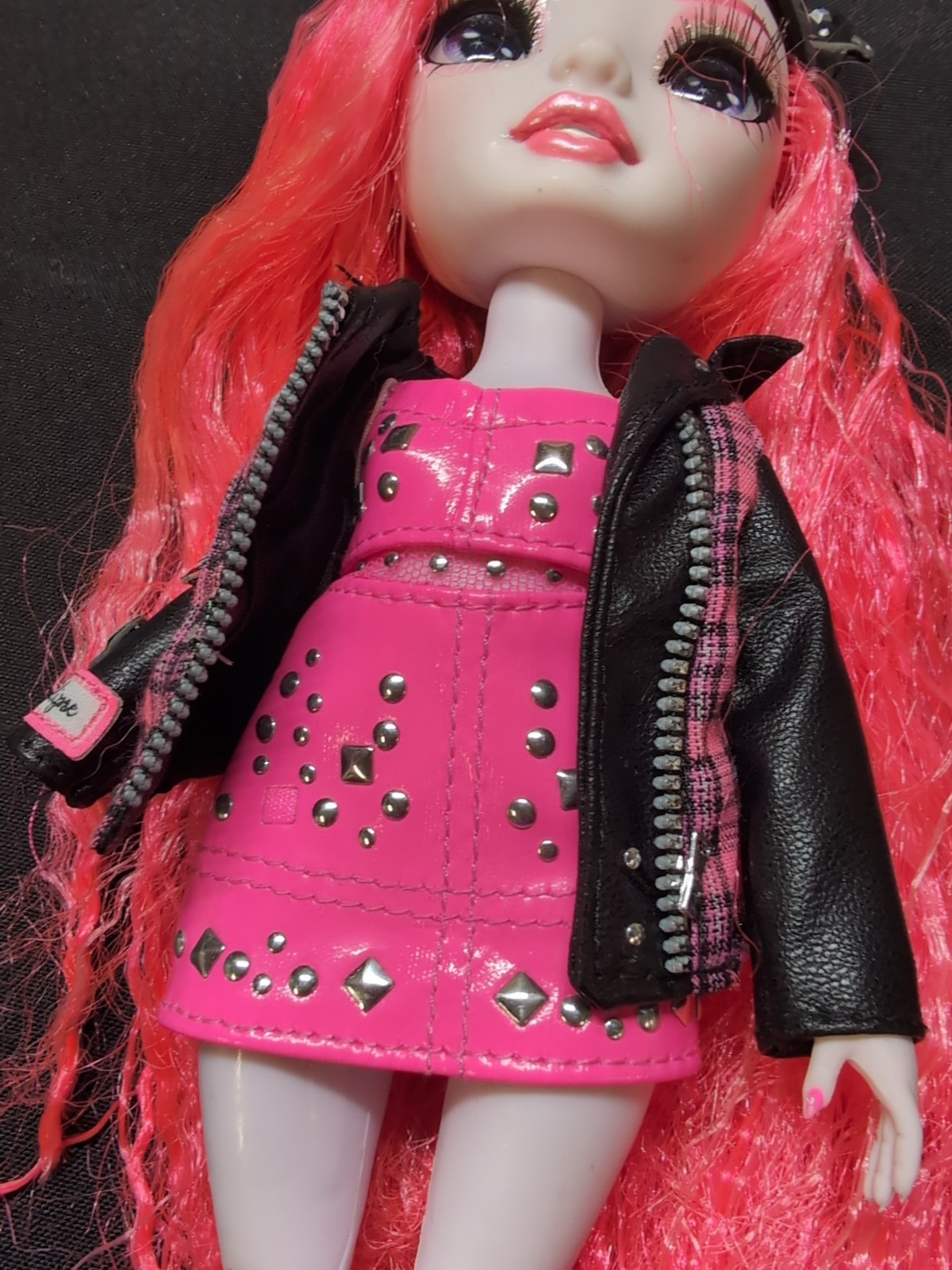 Rainbow Vision Shadow High Neon Shadow-Mara Pinkett Fashion Doll MISSING HAND