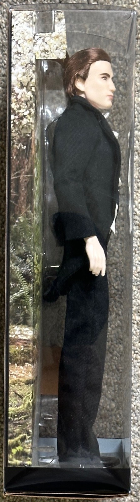 Barbie Pink Label Twilight Saga Breaking Dawn Edward Vampire Wedding Doll NEW
