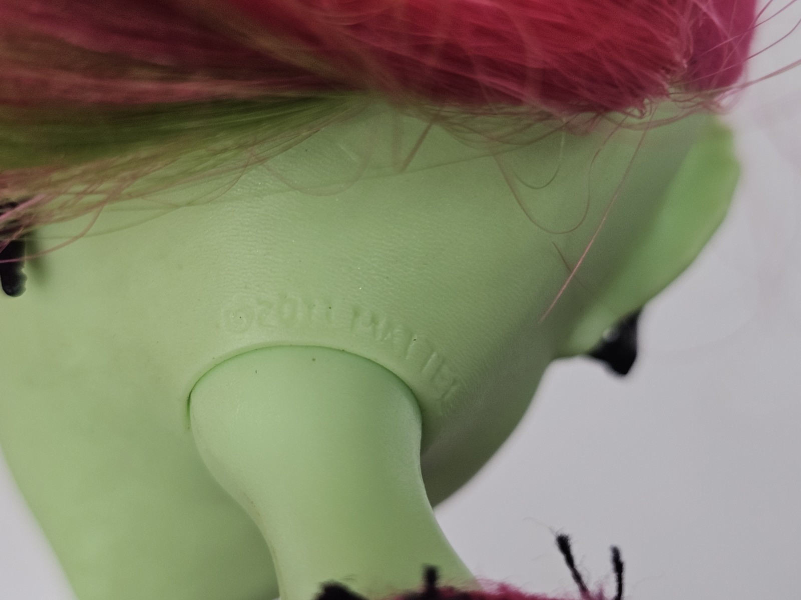 Monster High Venus McFlytrap Doll Ghoul Spirit G1 w Clothes, No Megaphone Stand