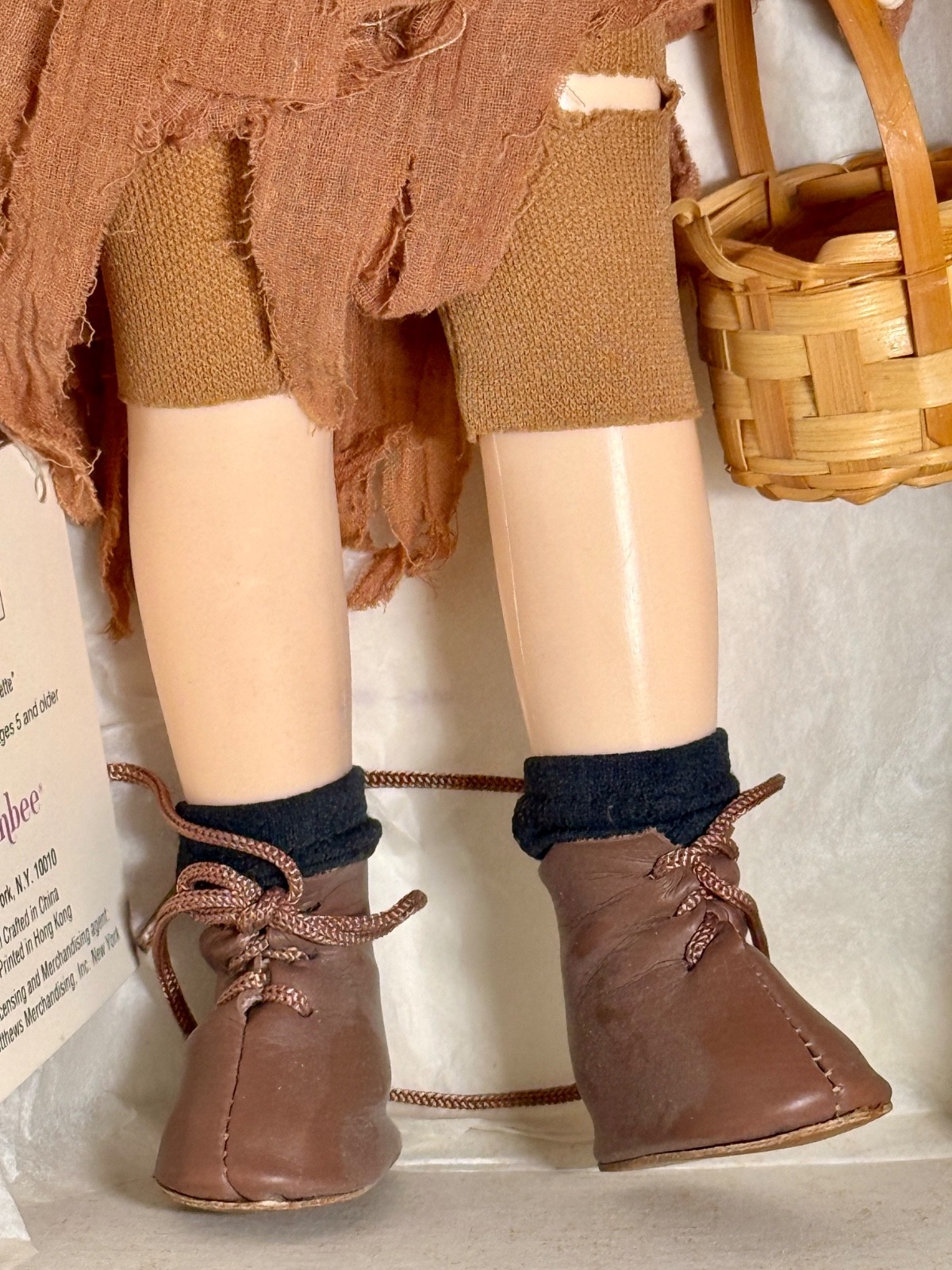 Les Miserables 13” Cosette Doll LE 1st Edition Effanbee Original Box VG 1986 New