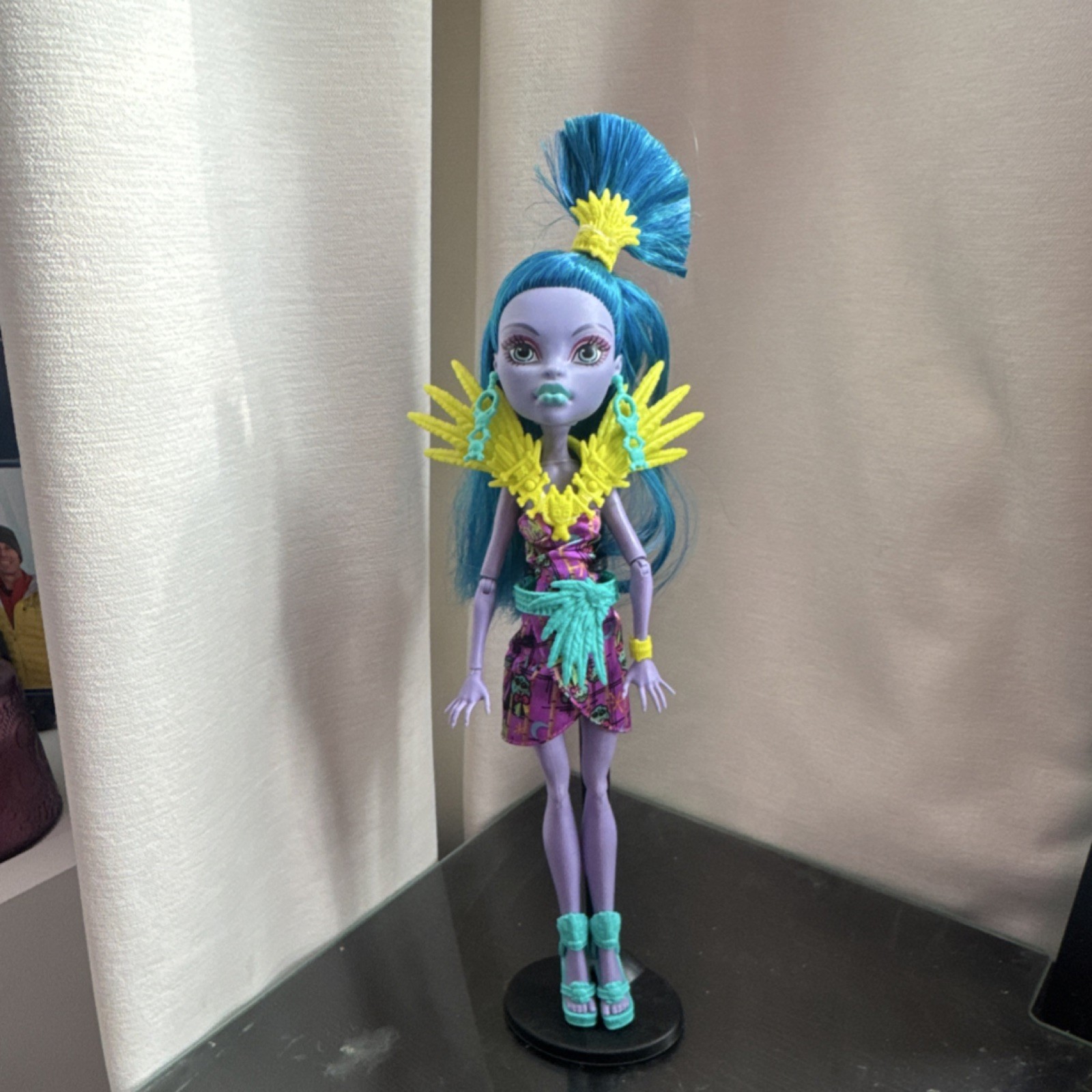 Monster High Jane Boolittle Doll Purple Complexion Blue Hair Outfit Accessories