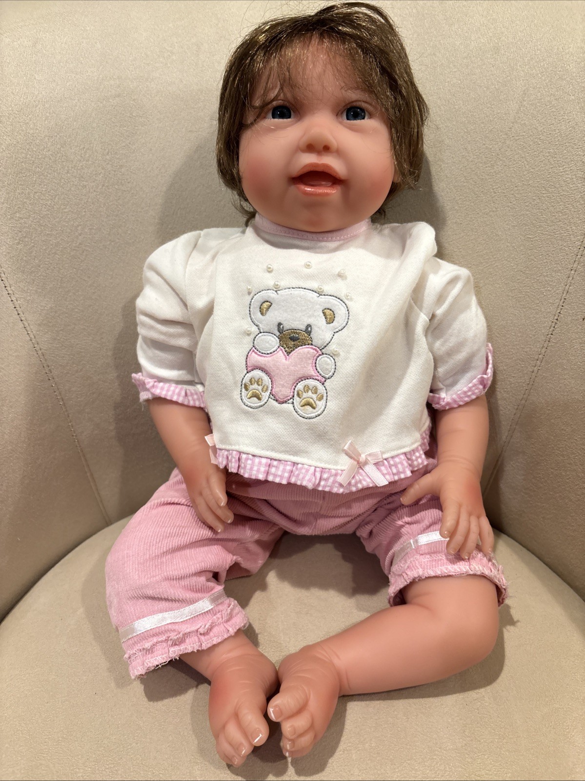 Paradise Galleries Cuddle Bear Bella Doll With Brown Hair And Blue Eyes