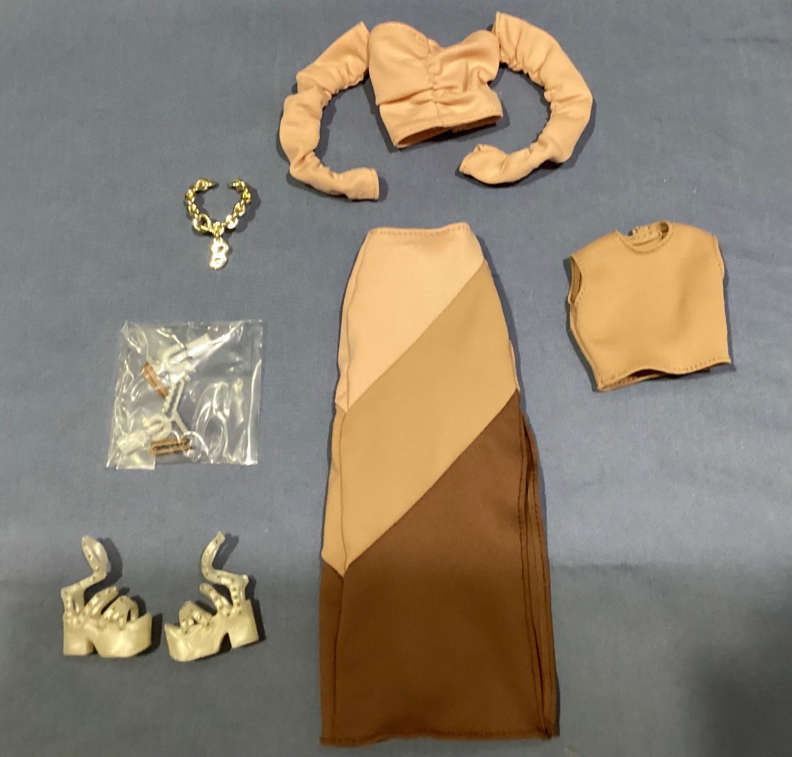 2026BarbieSignature You Create Neutral kit 001 & 002 mix & match mint