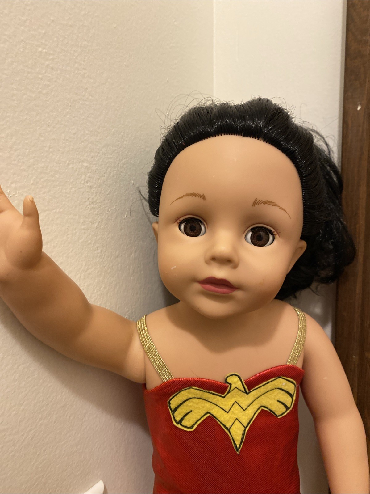 Madame Alexander Wonder Woman 18” Doll DC Comics Collectible Series VGUC See Pic