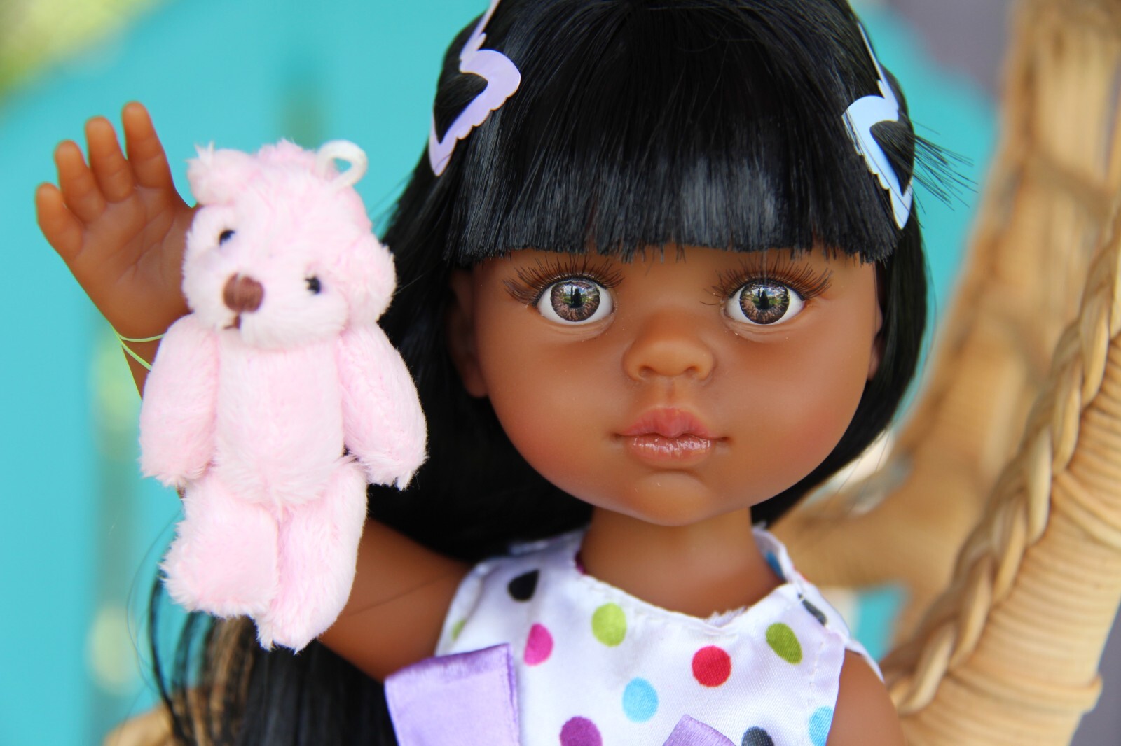 Paola Reina Las Amigas “Dotty Nora” Outfit Doll – 13″ (32 cm) – Vanilla Scent- E