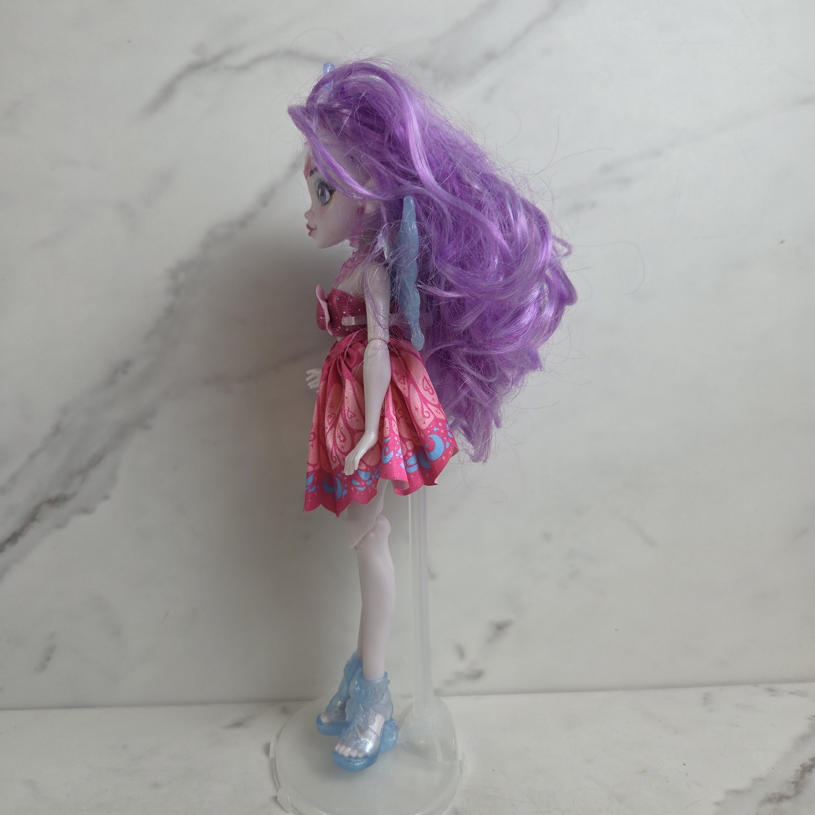 Magic Mixies Pixie Supreme Skylar Butterfly Doll