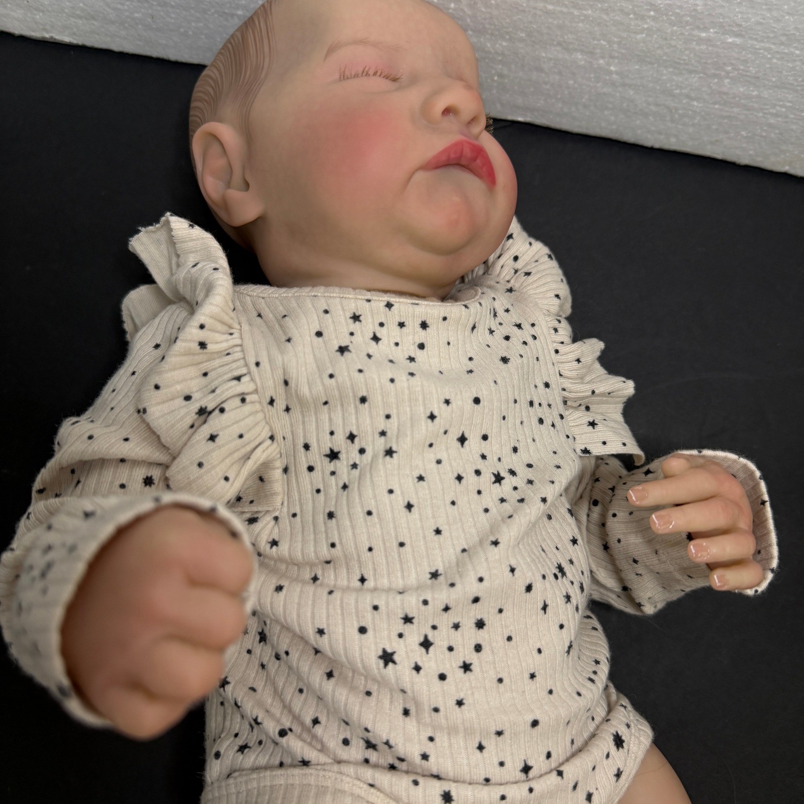 Realistic Sleeping Reborn Baby Doll Star Print Weighted Cloth Body 1 lb 13 18 in