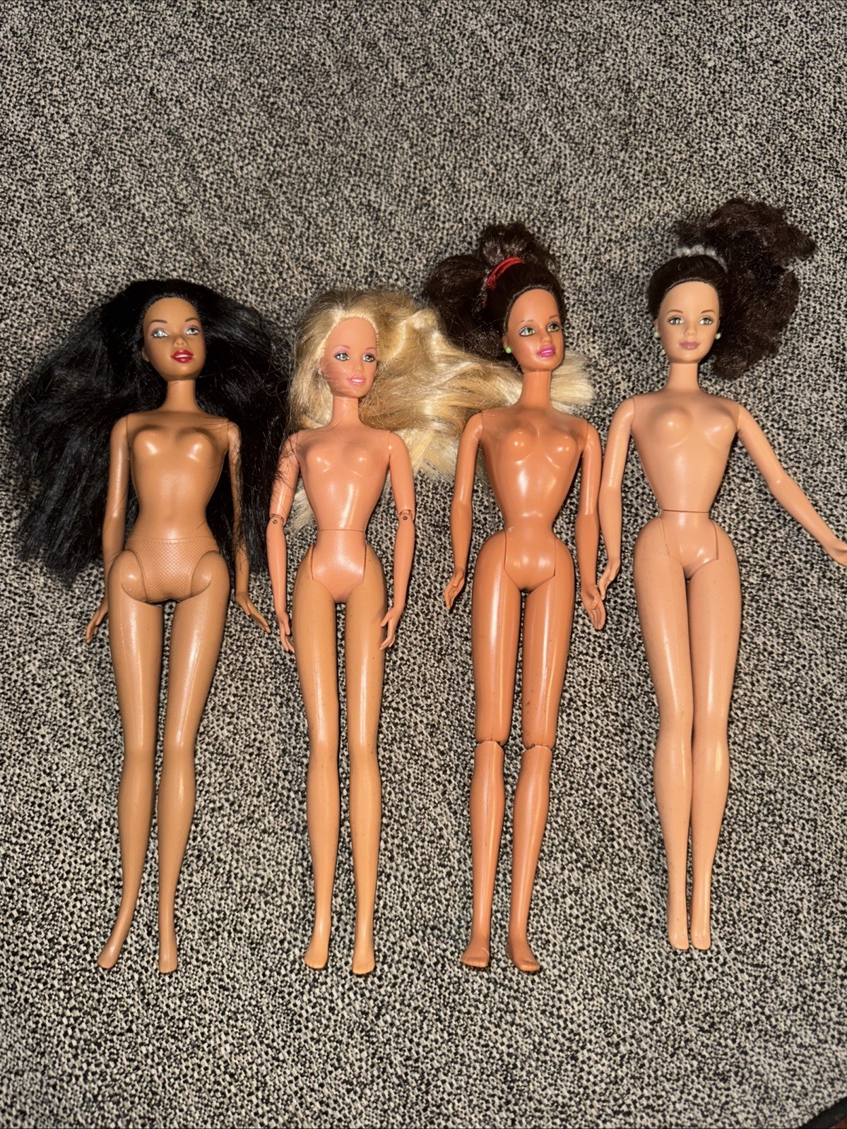 Lot Of 4 Barbie Dolls Mattel 1990-1995 Blonde, Black, Brown Hair