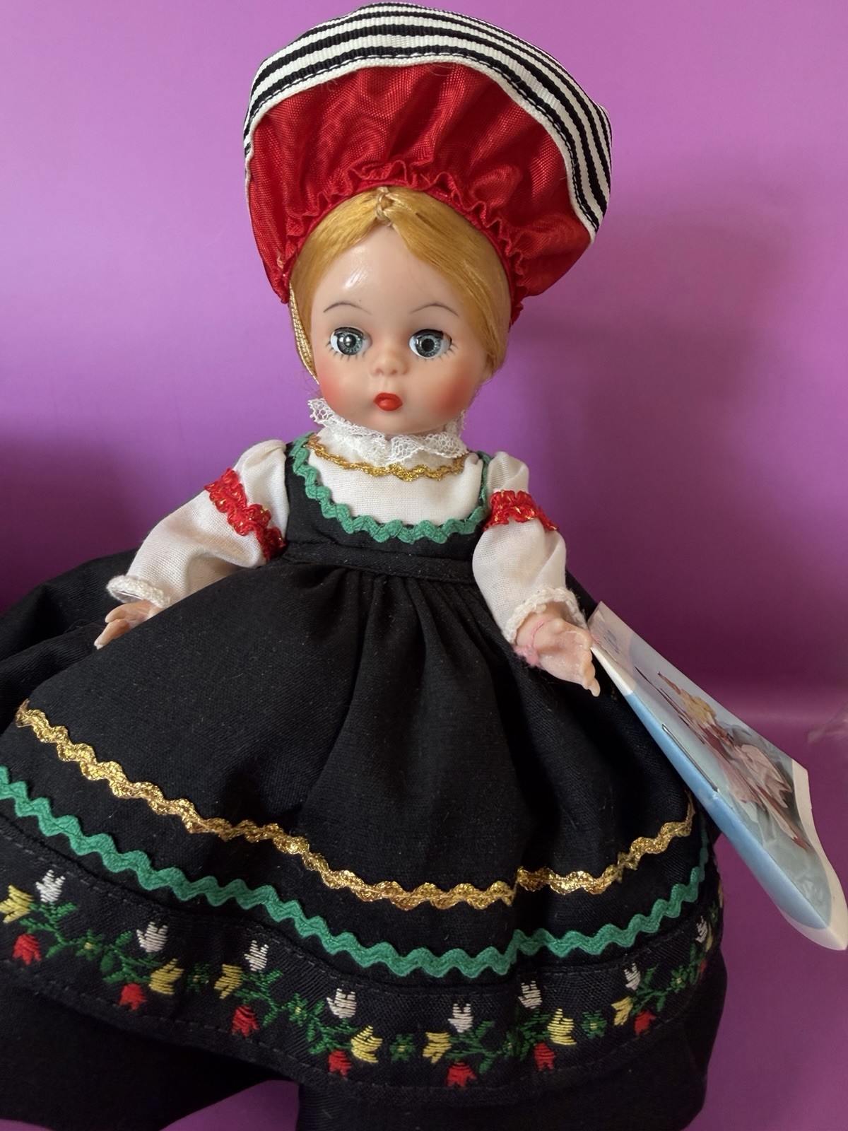 Vintage Madame Alexander Finland Doll 8 Inch W/ Original Box And Booklet #561