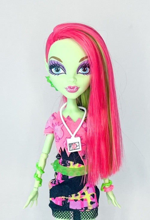 MONSTER HIGH Doll Venus McFlyTrap Music Festival With Vines 2013 Mattel.